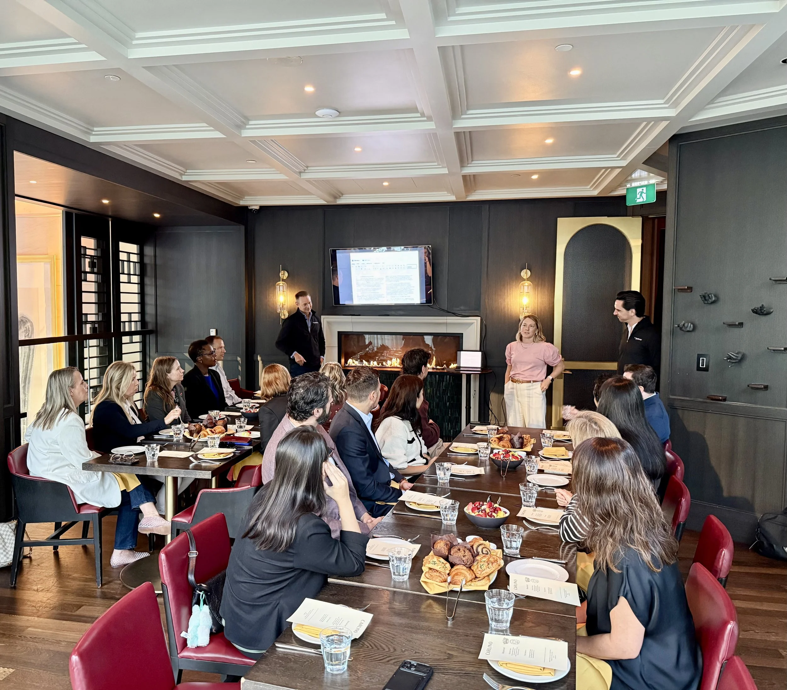 Petit-déjeuner sur invitation à Vancouver - août 2026