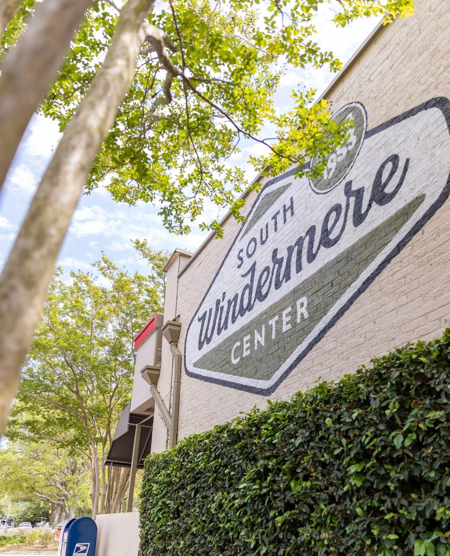 Honoring those who served, today and every day. 🇺🇸 #VeteransDay #ThankYouForYourService