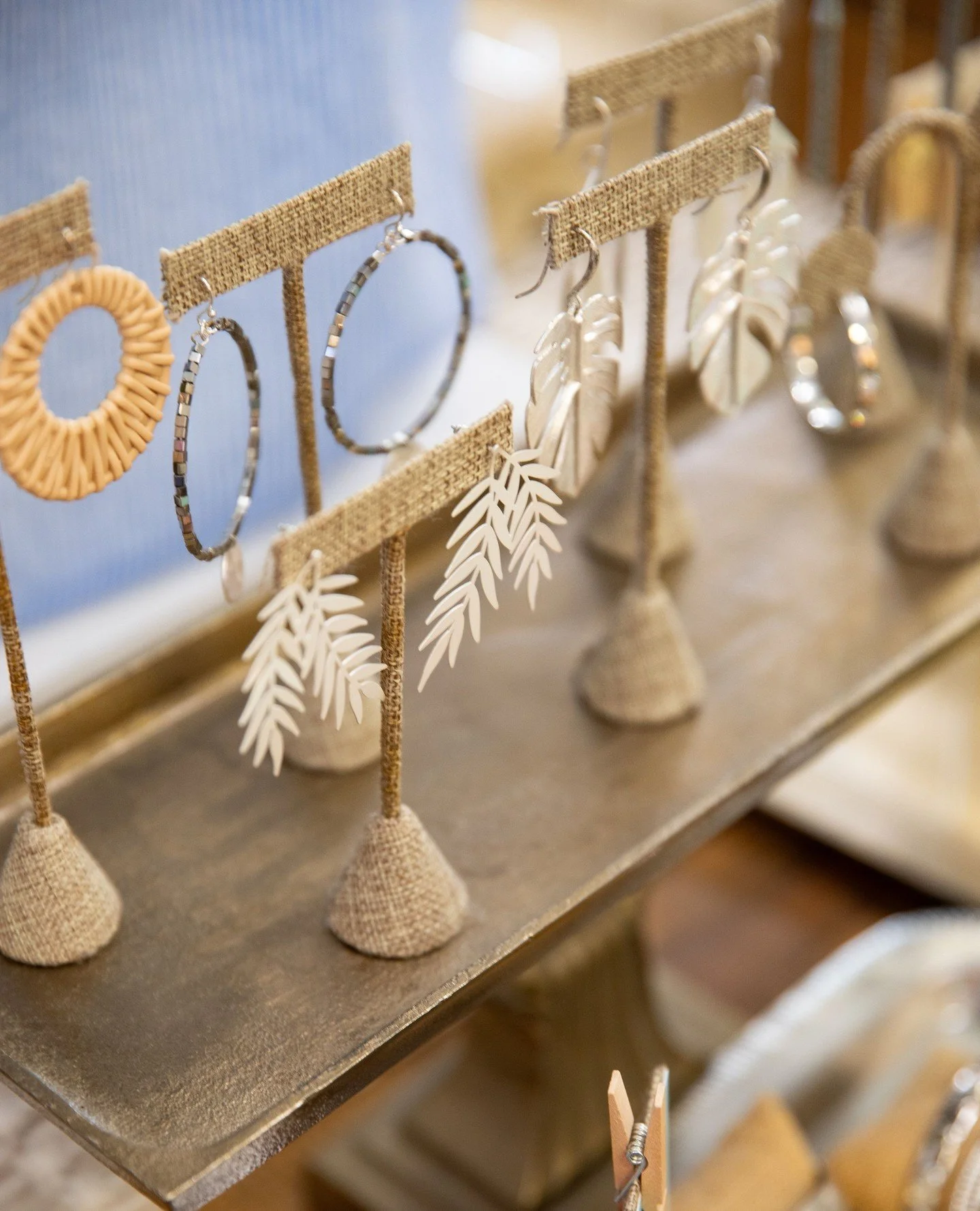 Shopping for the hard-to-buy-for fashionista? ✨👗⁠
Bashful Boutique, Affordables Apparel, and Urban Nirvana have the perfect accessories to elevate any outfit &mdash; stylish, thoughtful, and totally gift-worthy. 🎁💖👜