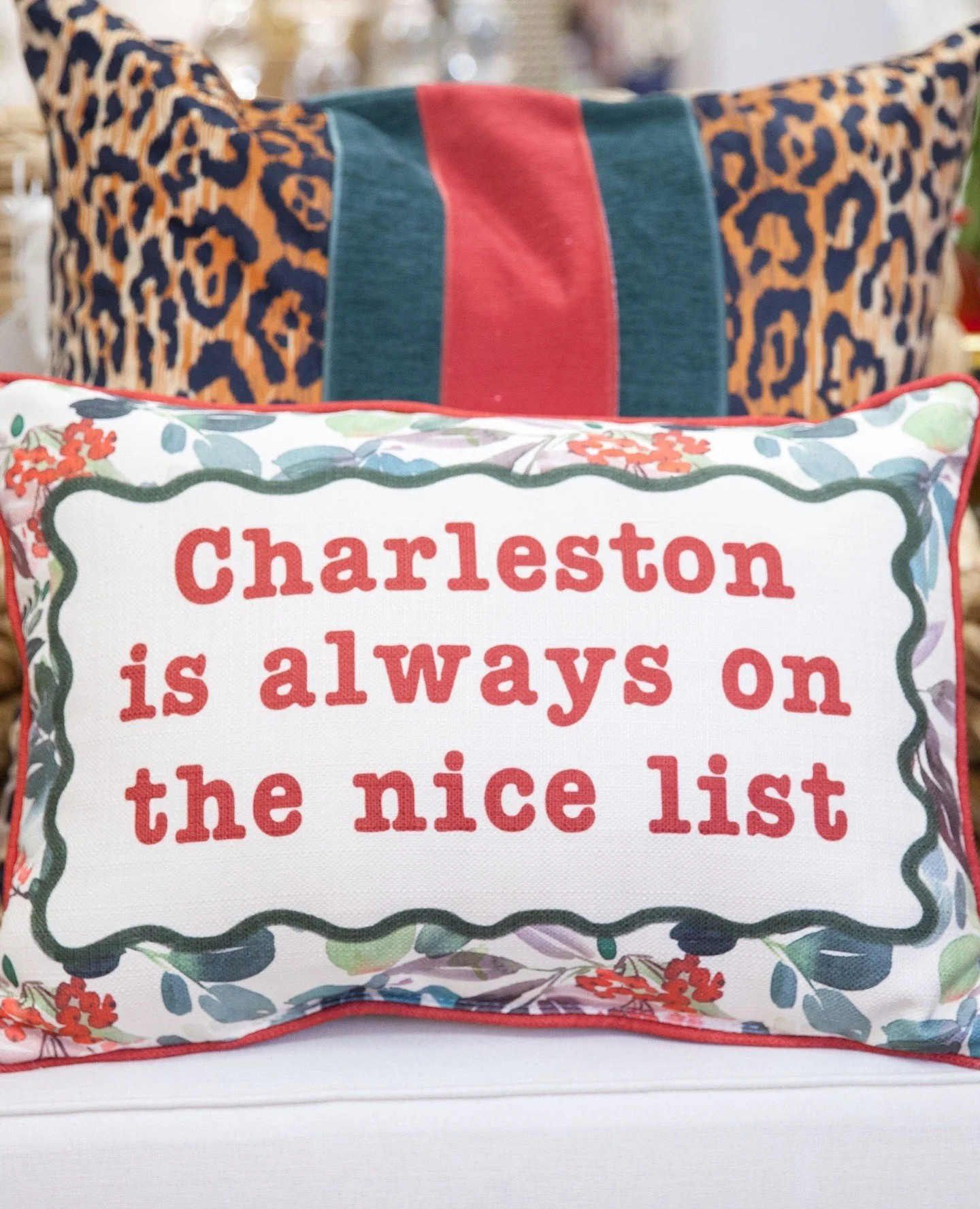 Stockings are hung, lights are glowing, and we're all ready for the big day. ✨🎄 Wishing Charleston a very Merry Christmas filled with joy, warmth, and a little local magic. ❤️