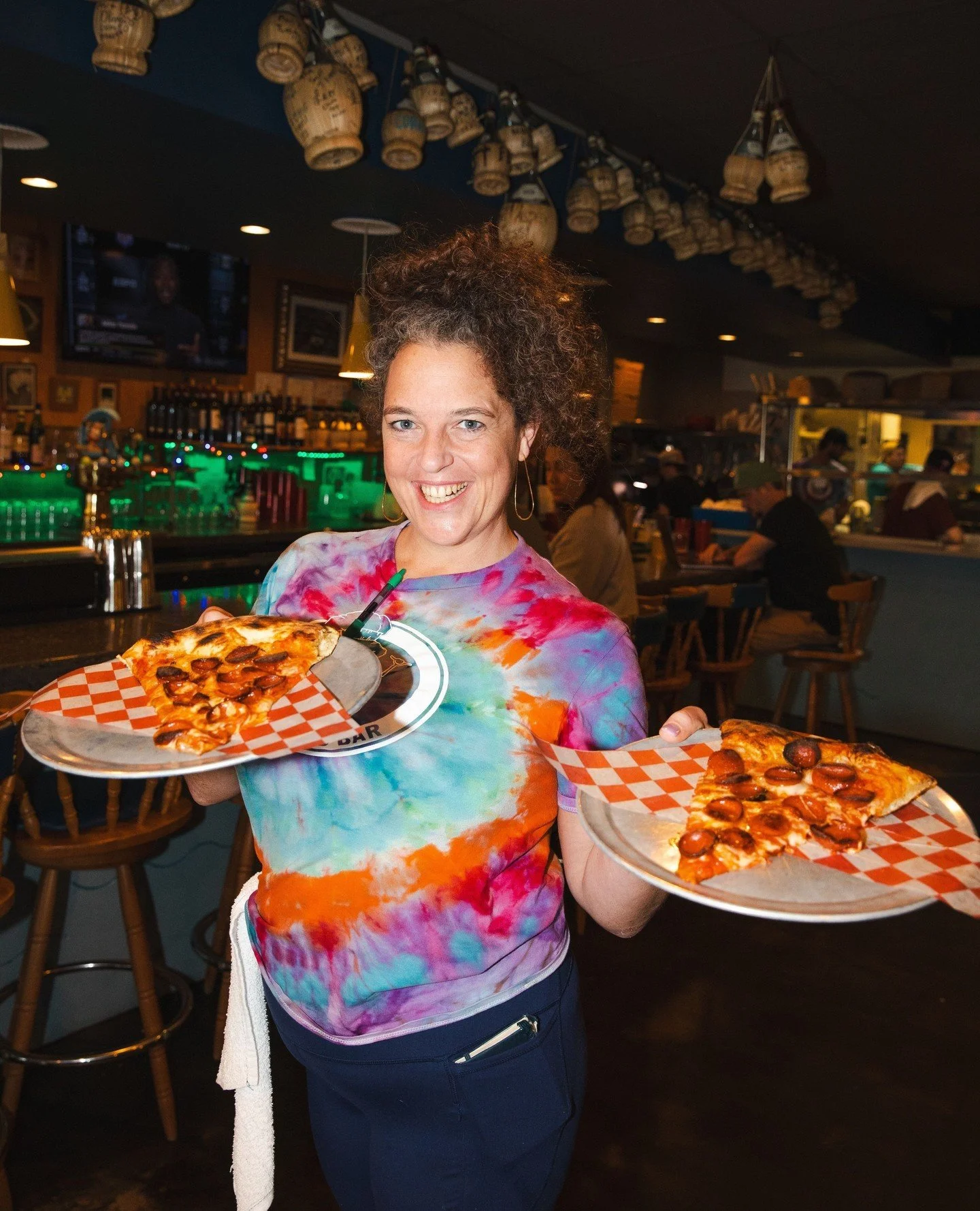 🏈 Score big at your party with a Baker's Bar pizza lineup. Touchdowns taste better with a slice in hand! 🍕🙌