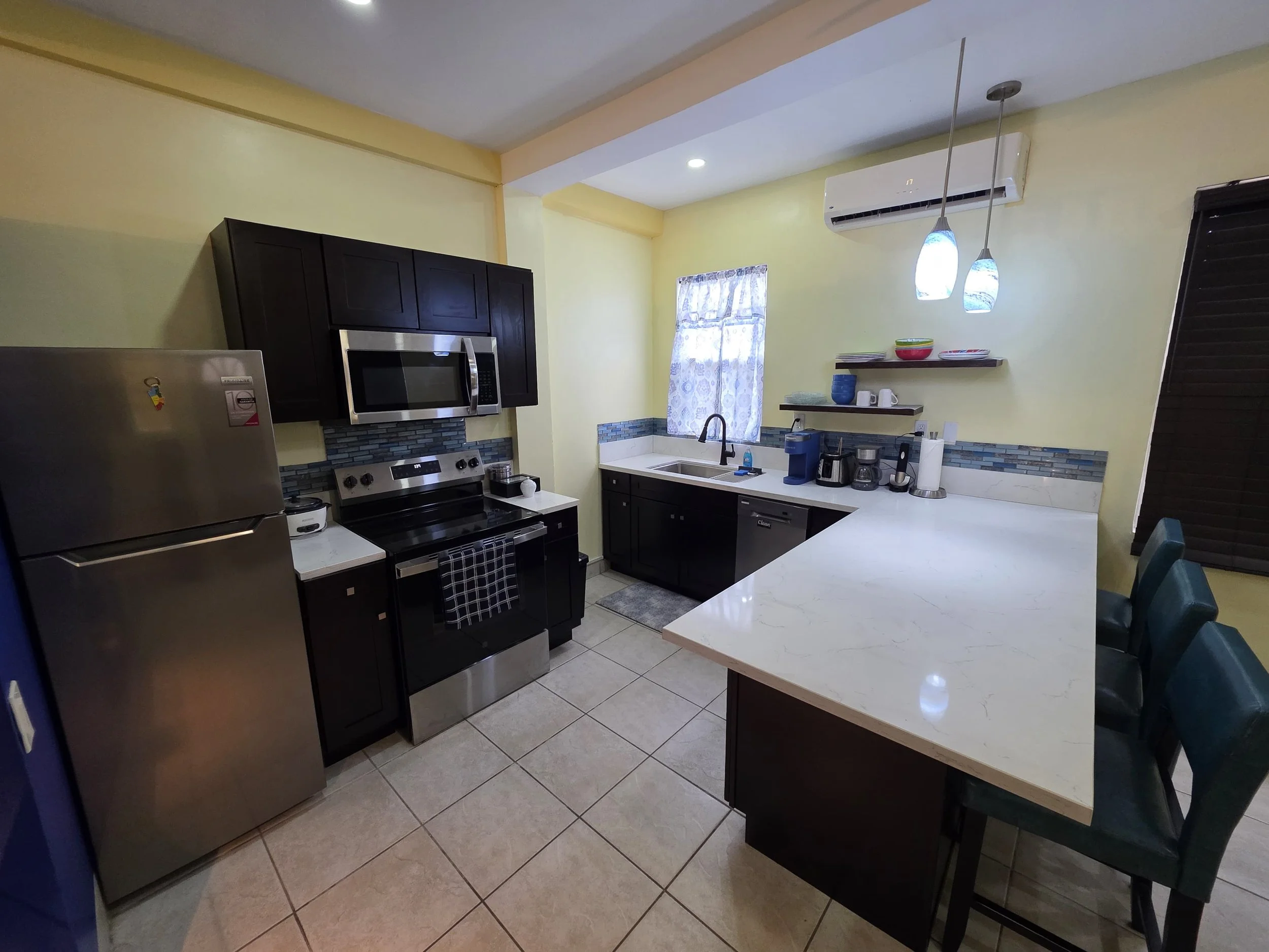 studio a casa belize airbnb kitchen appliances.JPG
