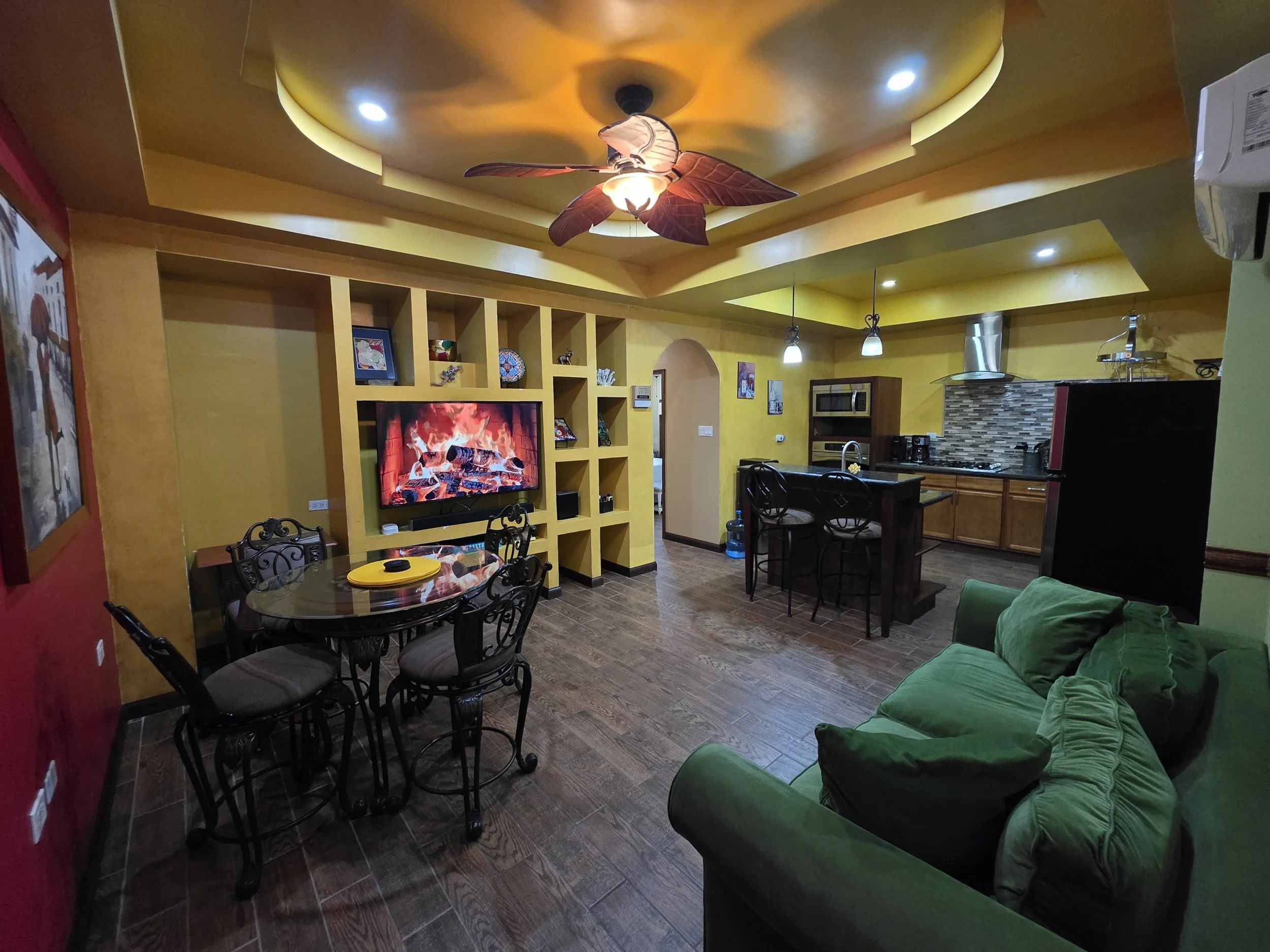 2 bdr 2 bth casa belize airbnb28-WA0227.jpg
