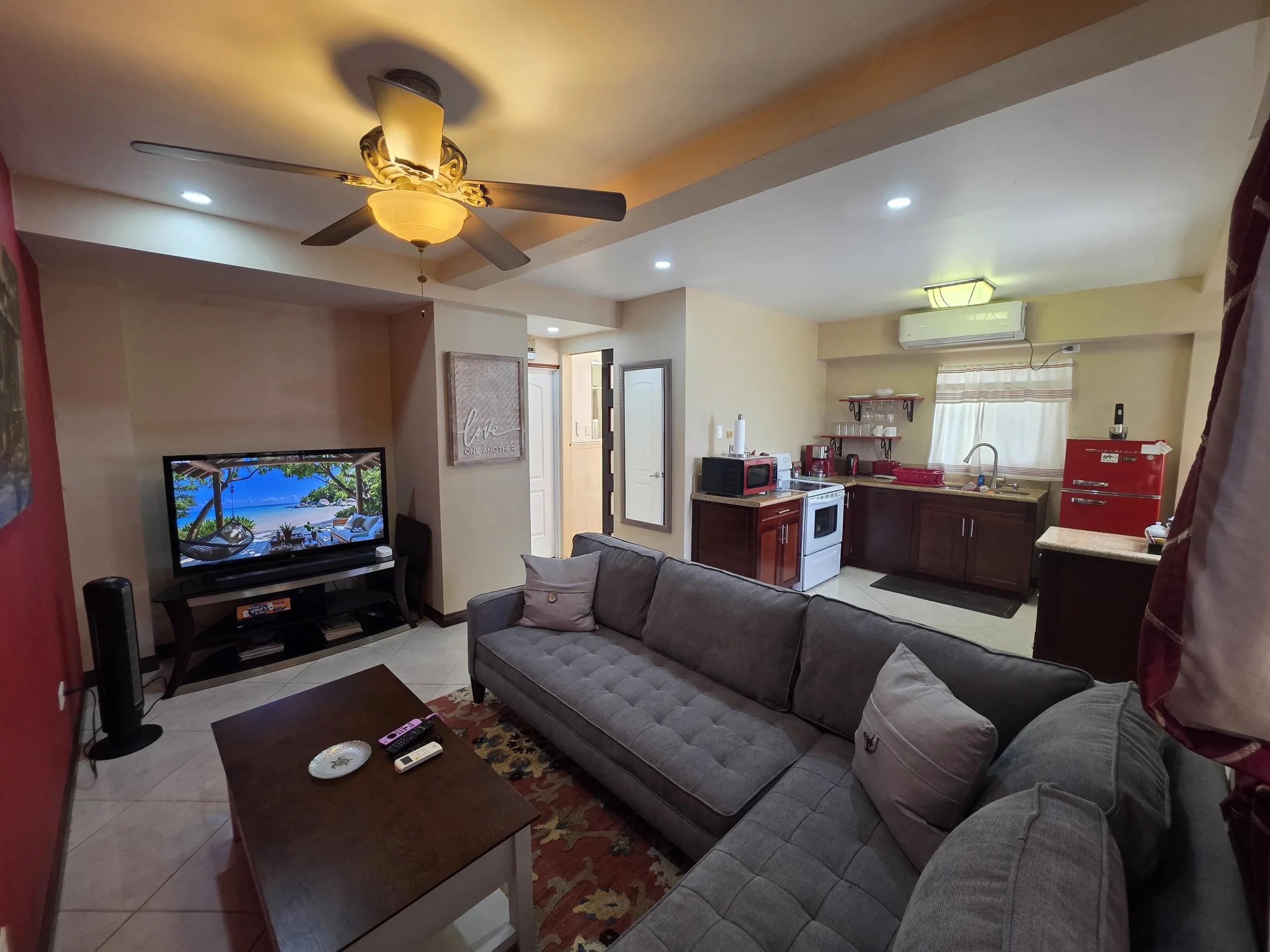 1 bdr casa belize airbnb13-WA0236.jpg