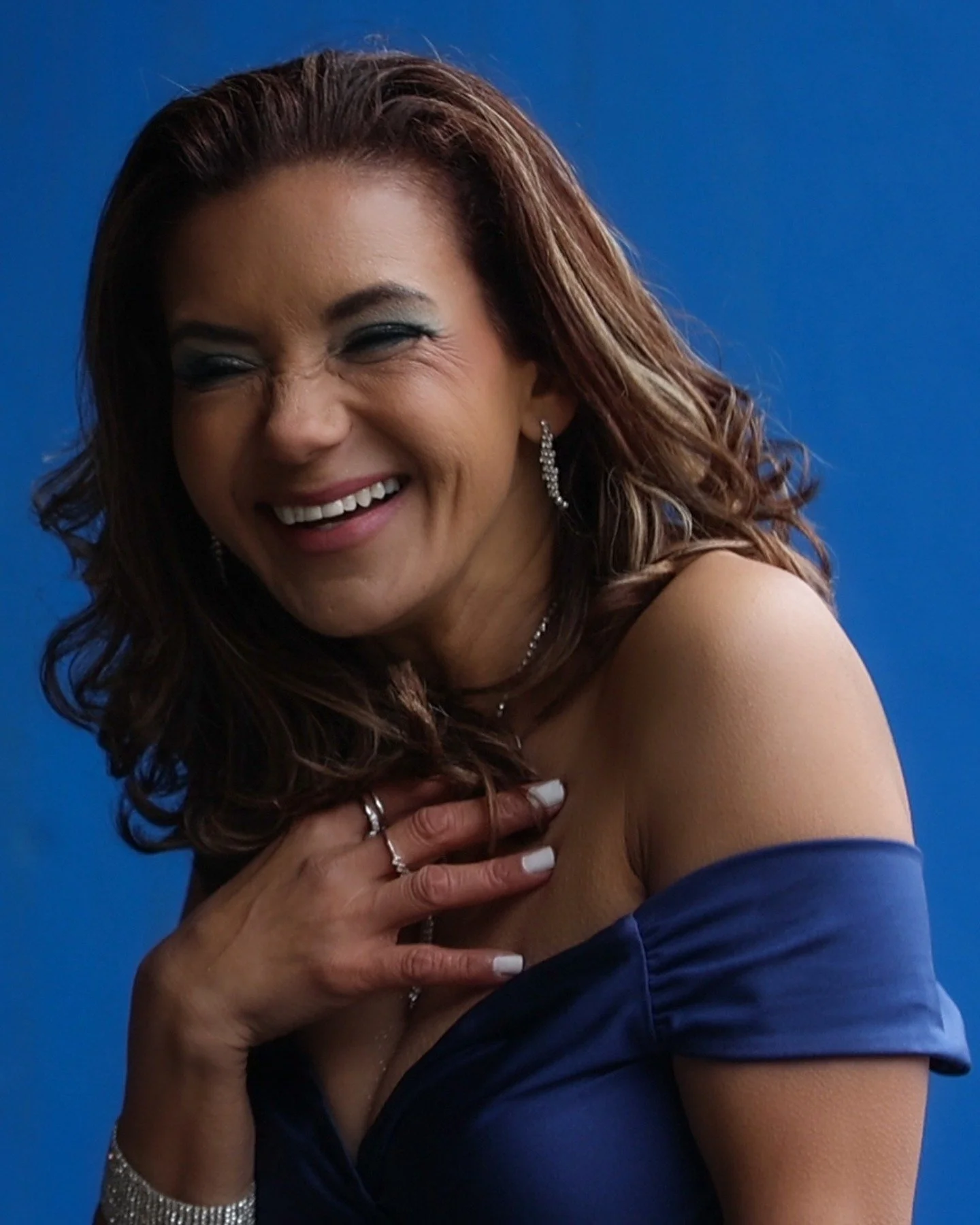 Her joy, confidence, and love for life radiated through every photo. Moments like these are exactly why I love capturing portraits that celebrate people right where they are in life.

👩&zwj;🦰 @olgalsosa 
📸| RG Photography LLC