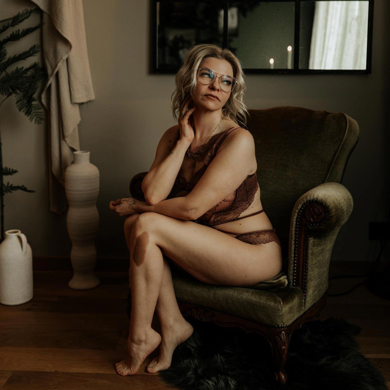 boudoirshoot-review-lisahelsenphotography-boudoirbylisa-zelfliefde-fotoshoot-Herentals-Kempen-Antwerpen-België