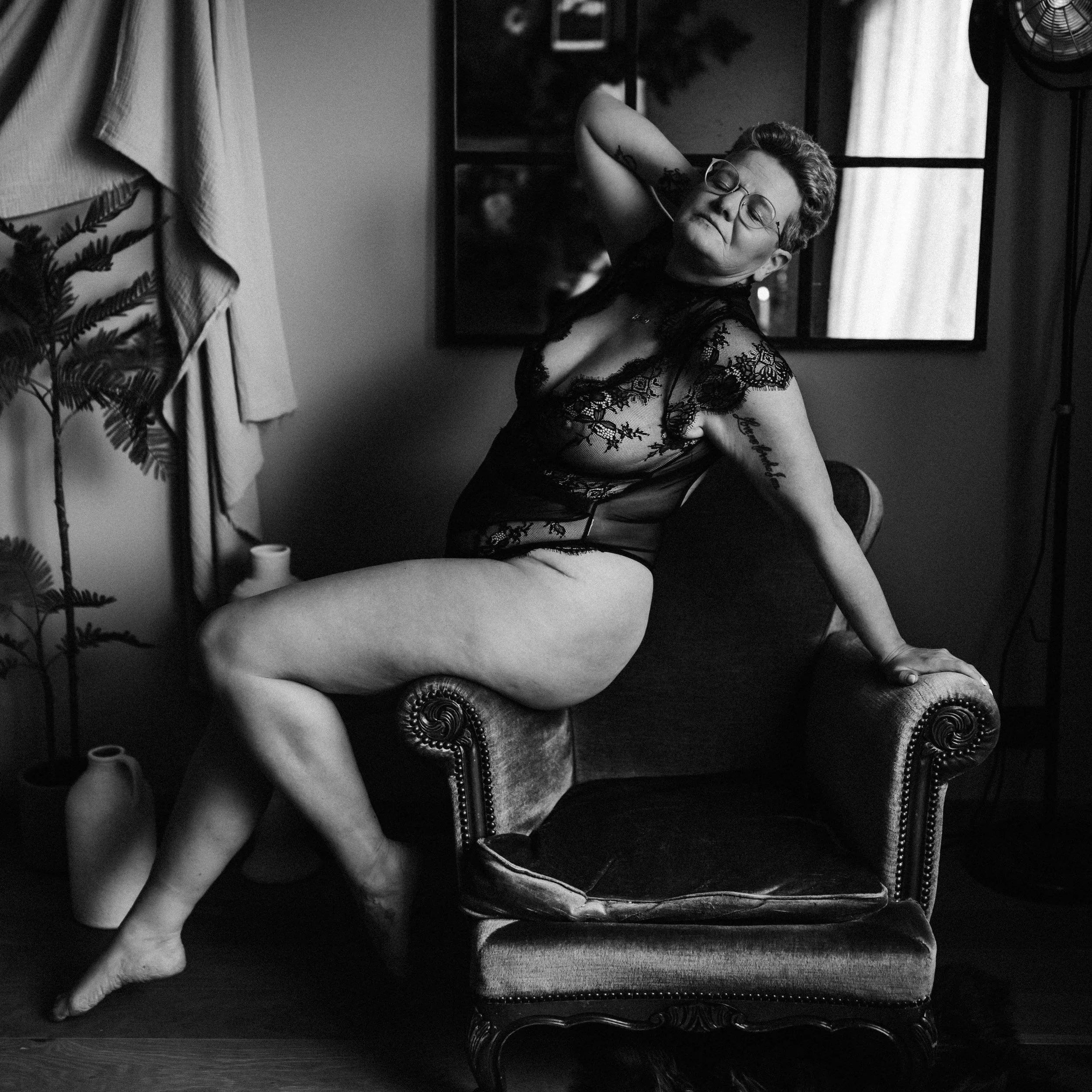 boudoirfotograaf-herentals-antwerpen-kempen-België-studio-selflove-shoot-boudoirbylisa-lisahelsenphotography