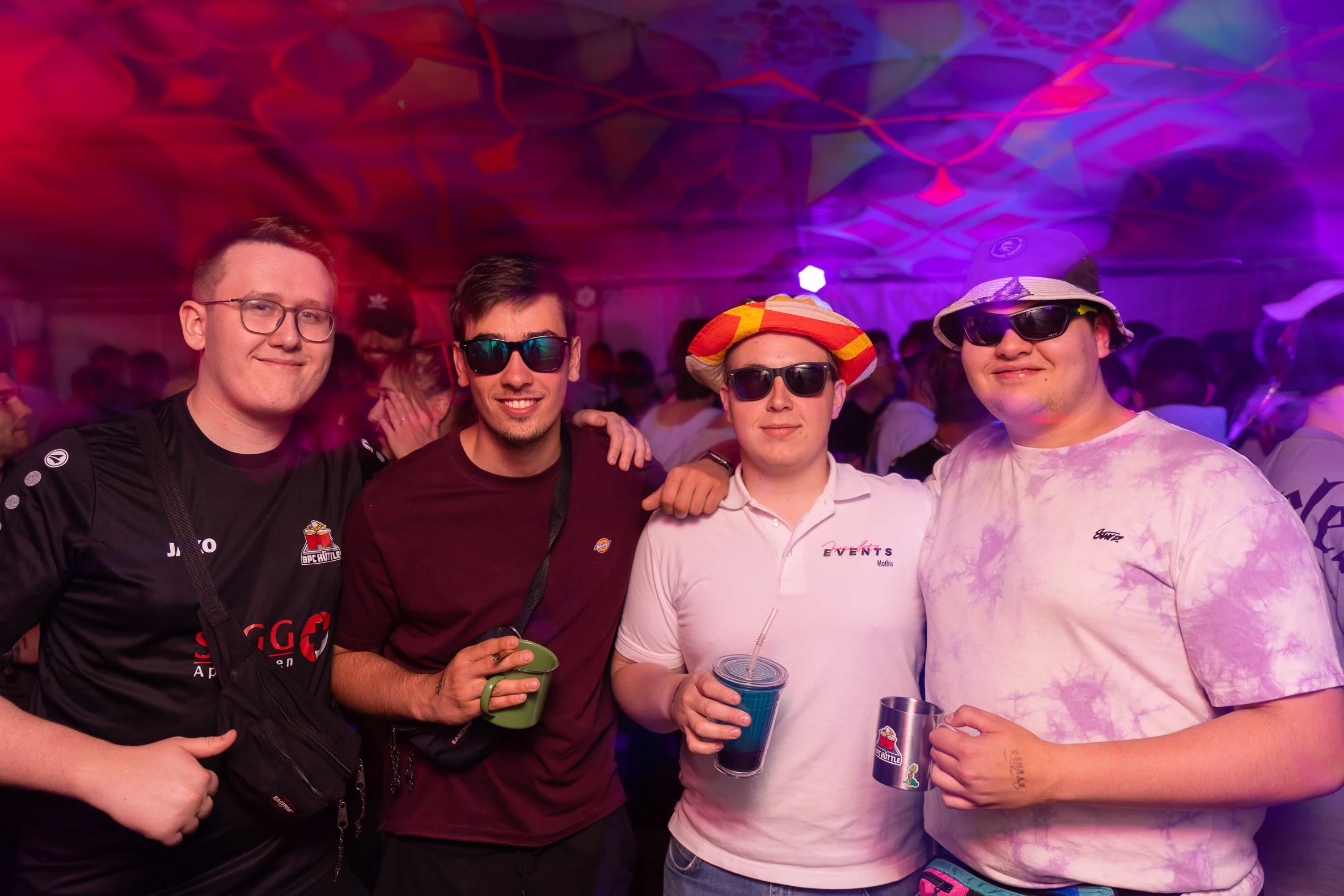 Frechte rave mid-160.jpg