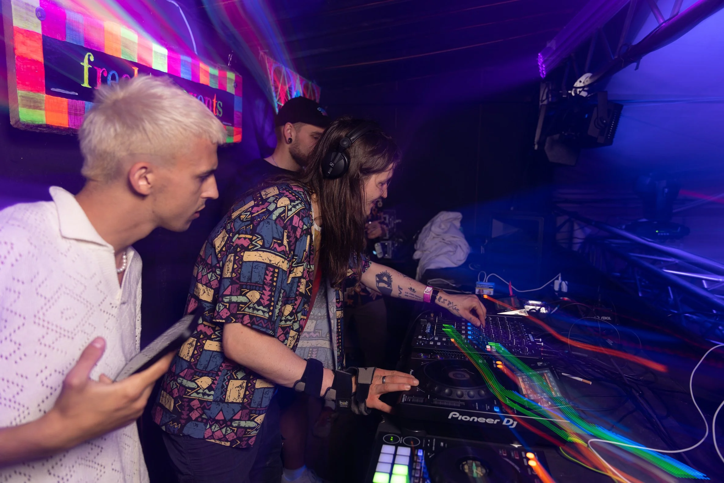 Frechte rave mid-2.jpg