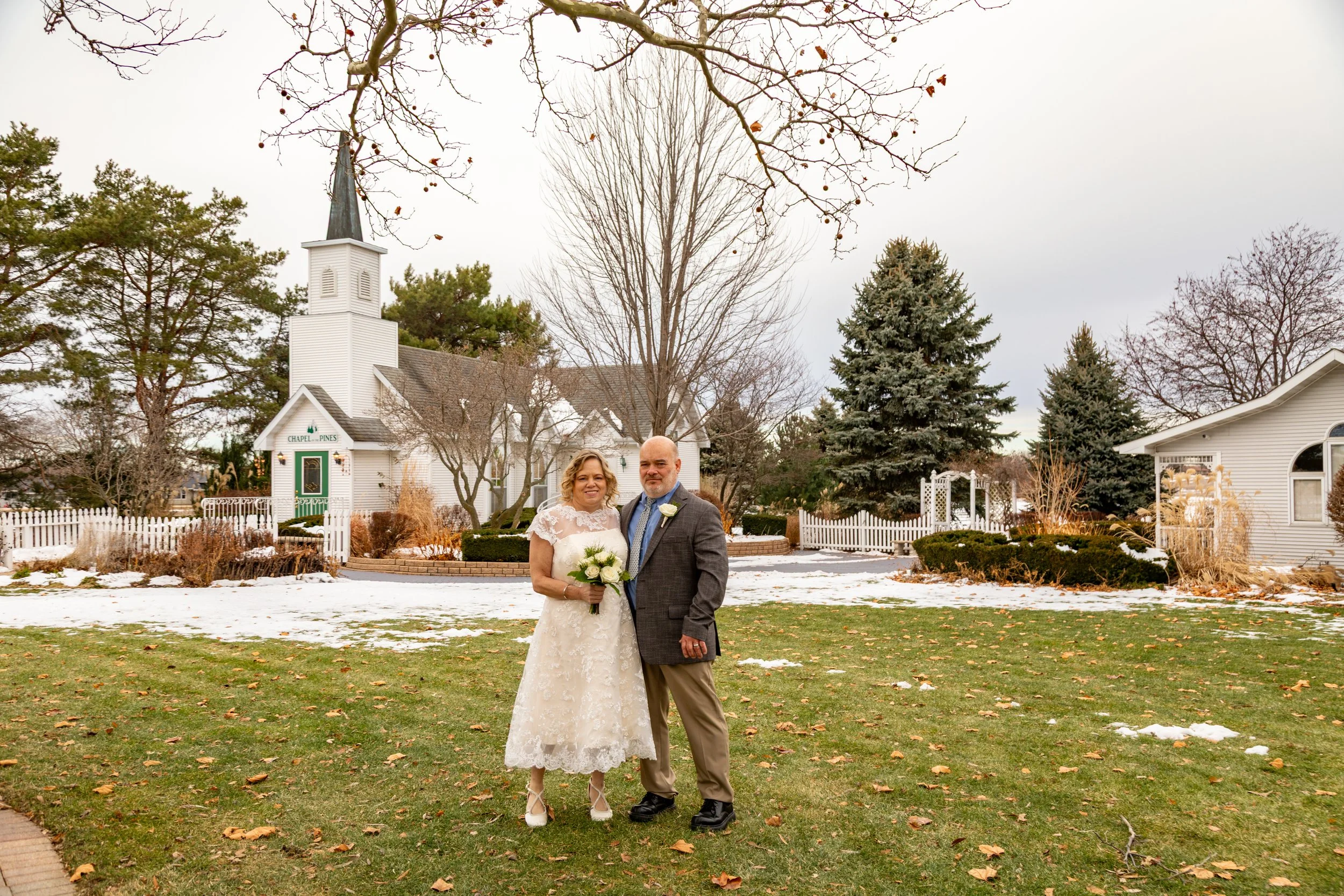 Elizabeth and Brandt 12-20-25-121.jpg