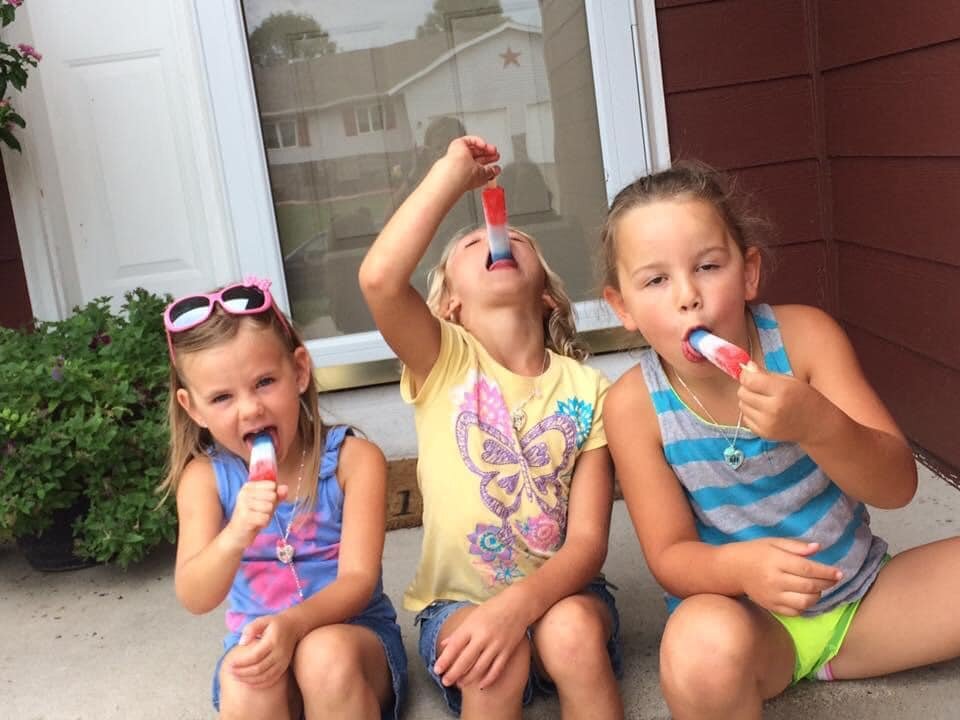 POPSICLE WEATHER AND FRIENDS
There is nothing better than a few good friends to hang out with. Warm days are the best days to enjoy a popsicle&hellip;. Silly girls, cool friends, and summer days. Thankful for the good times.

#givelovelikebriella
#br