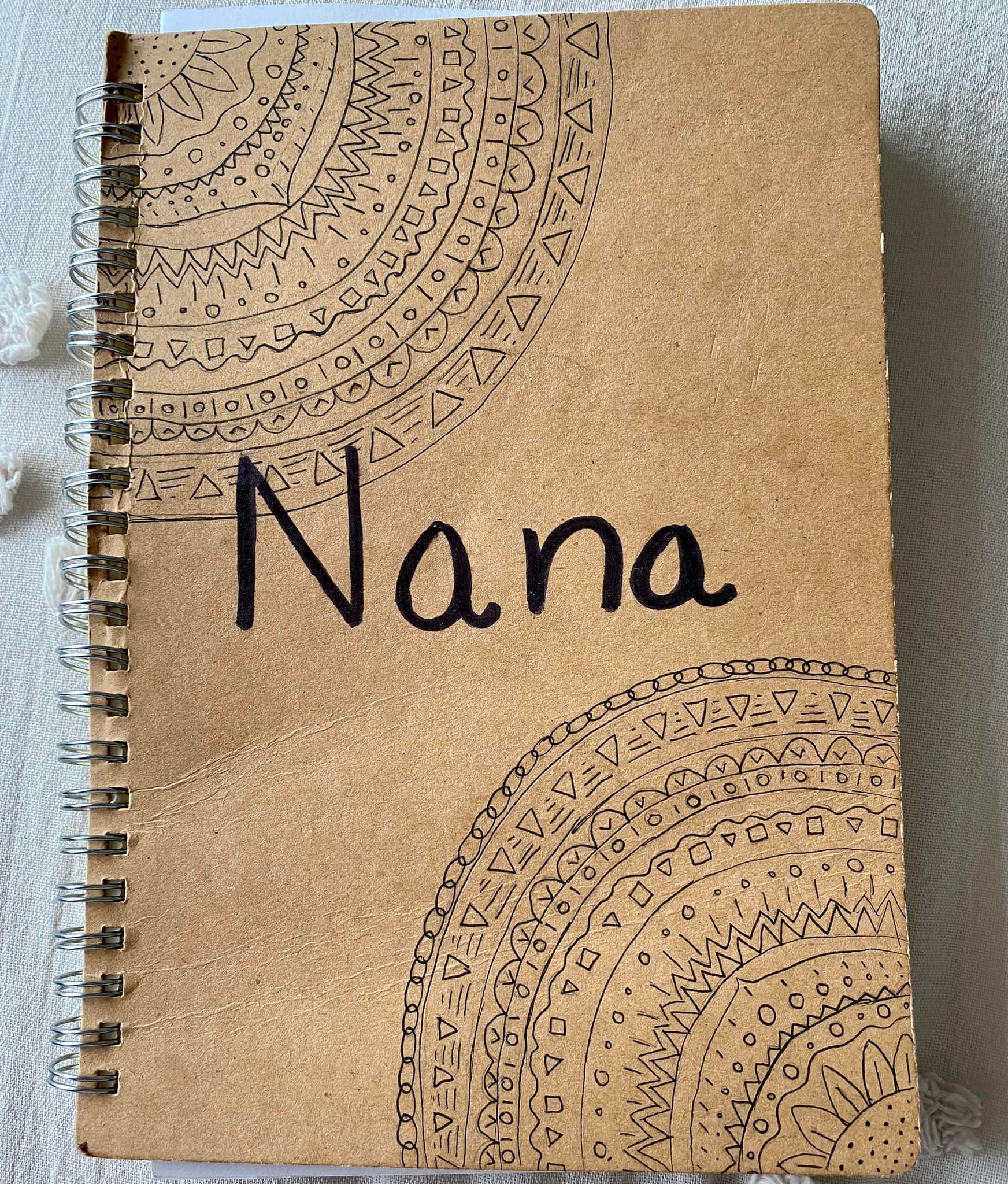NANA&rsquo;S JOURNAL
How fun is this journal&rsquo;s front cover&hellip;Briella creatively designed this for her Nana (grandma) who is now using it to write things about Briella in and even a few letters to Briella. Loving the detail.

#givelovelikeb