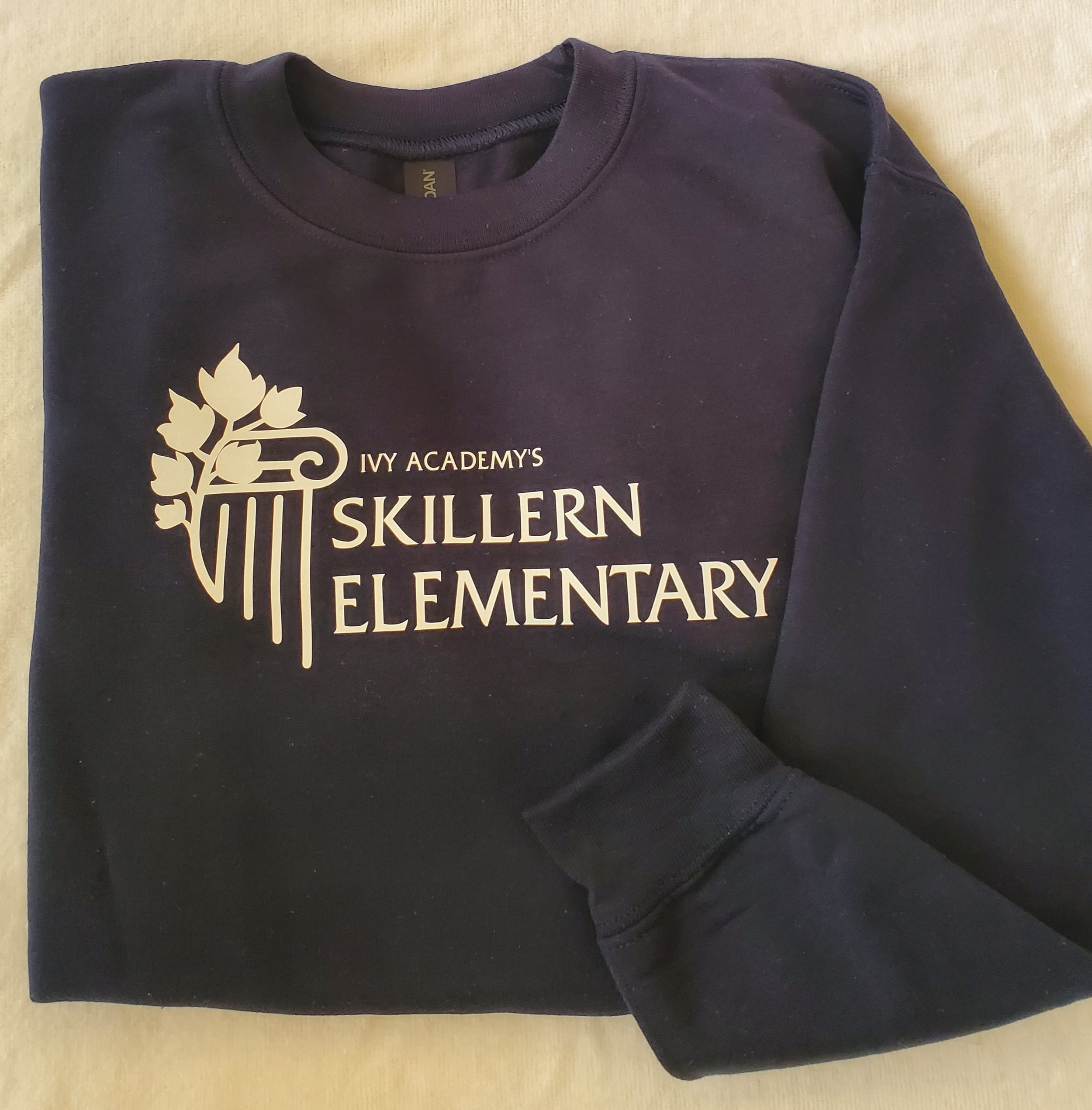 Sweatshirt Navy.jpg
