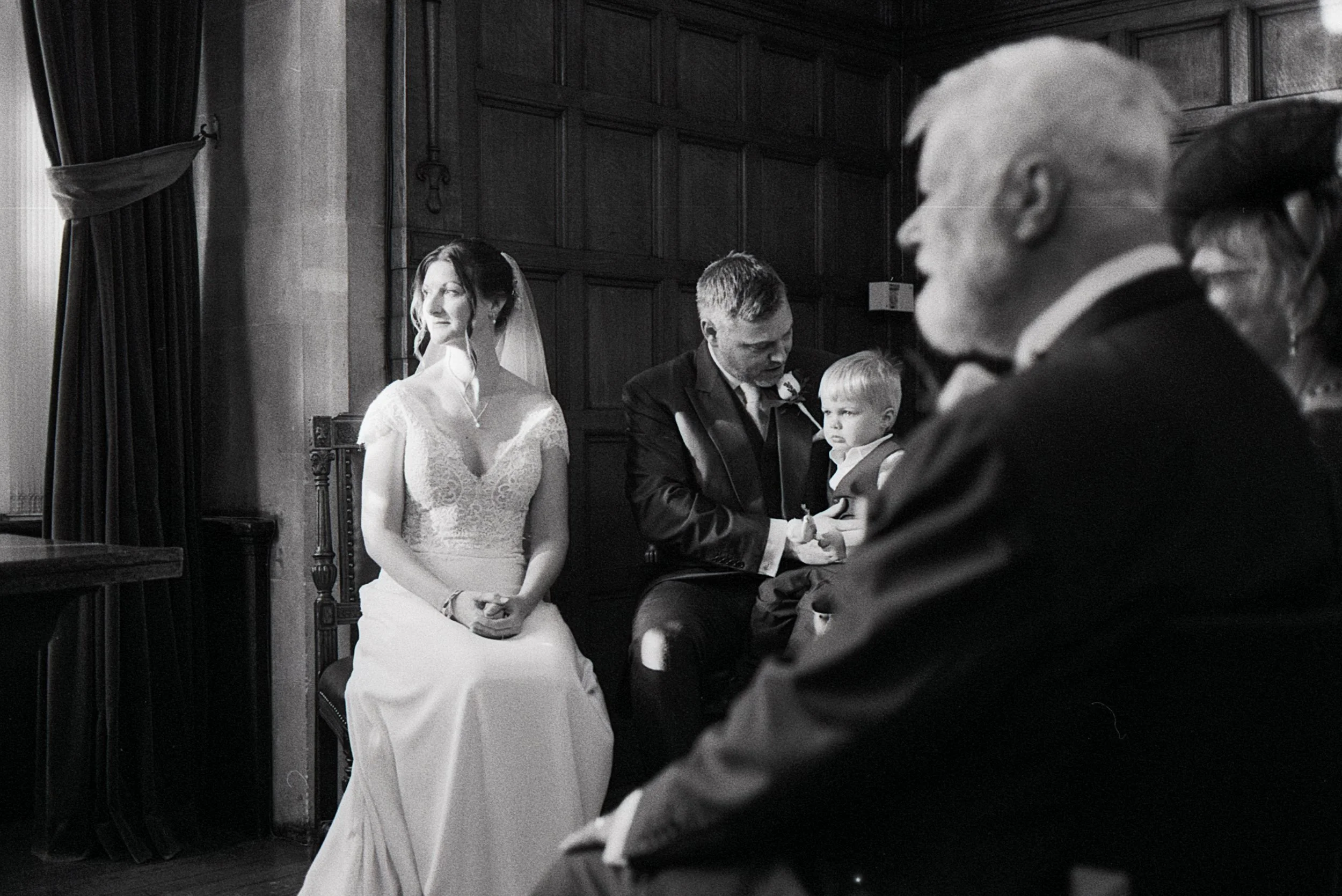 Analogue wedding photographer Oxford-31.jpg