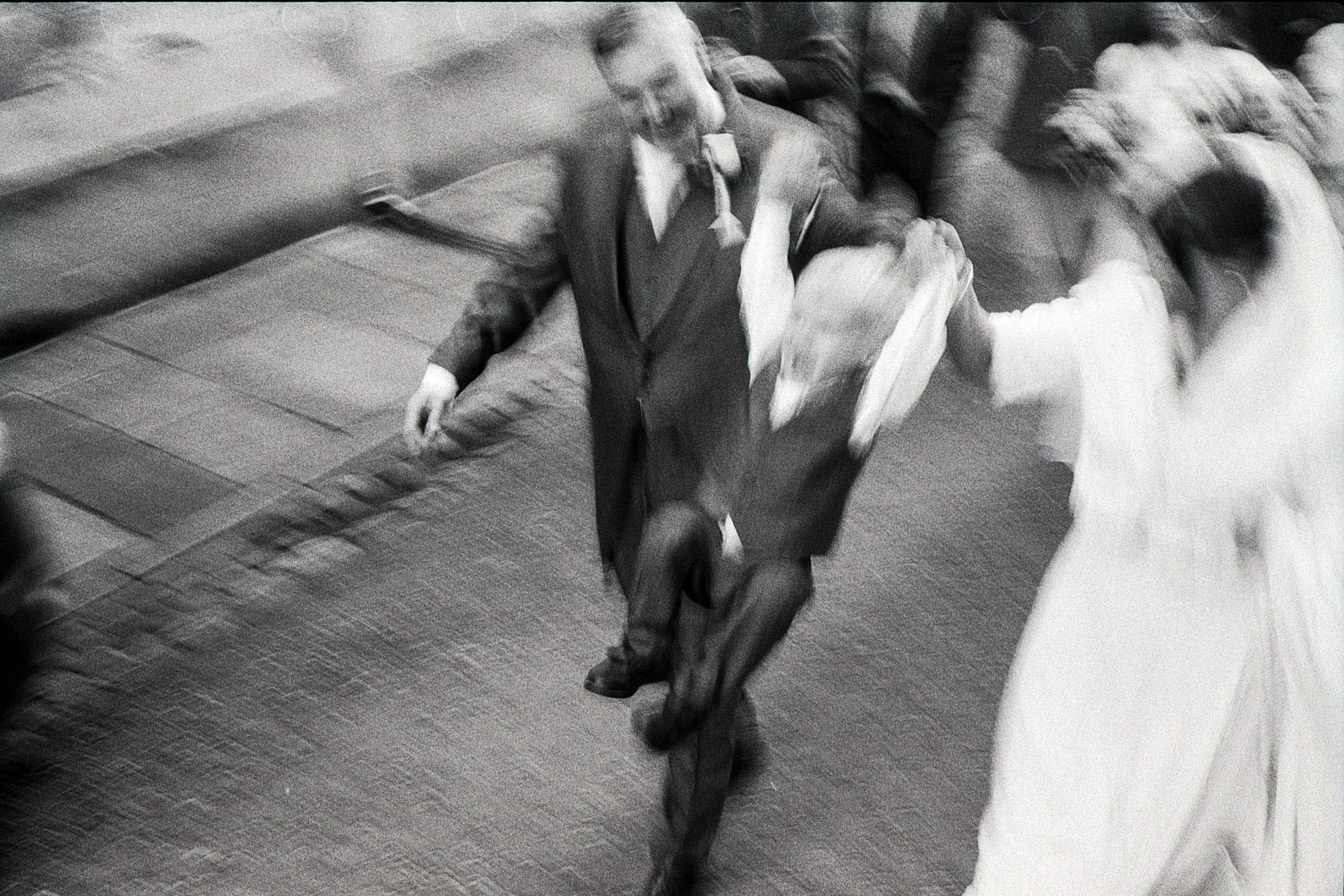 Analogue wedding photographer Oxford-33.jpg