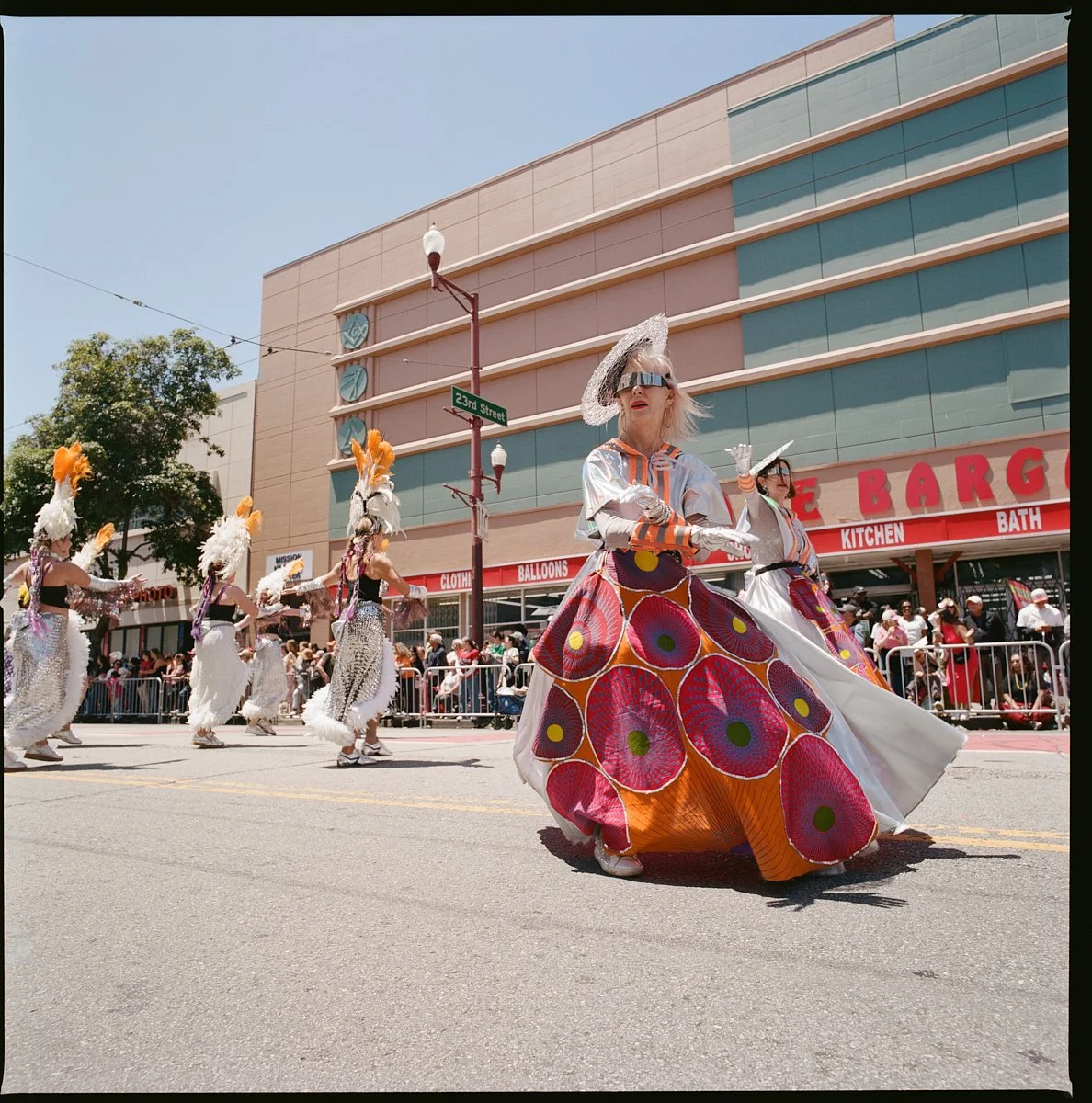 kodak_800_c_41_20556_135222_301275_003005790010.jpg