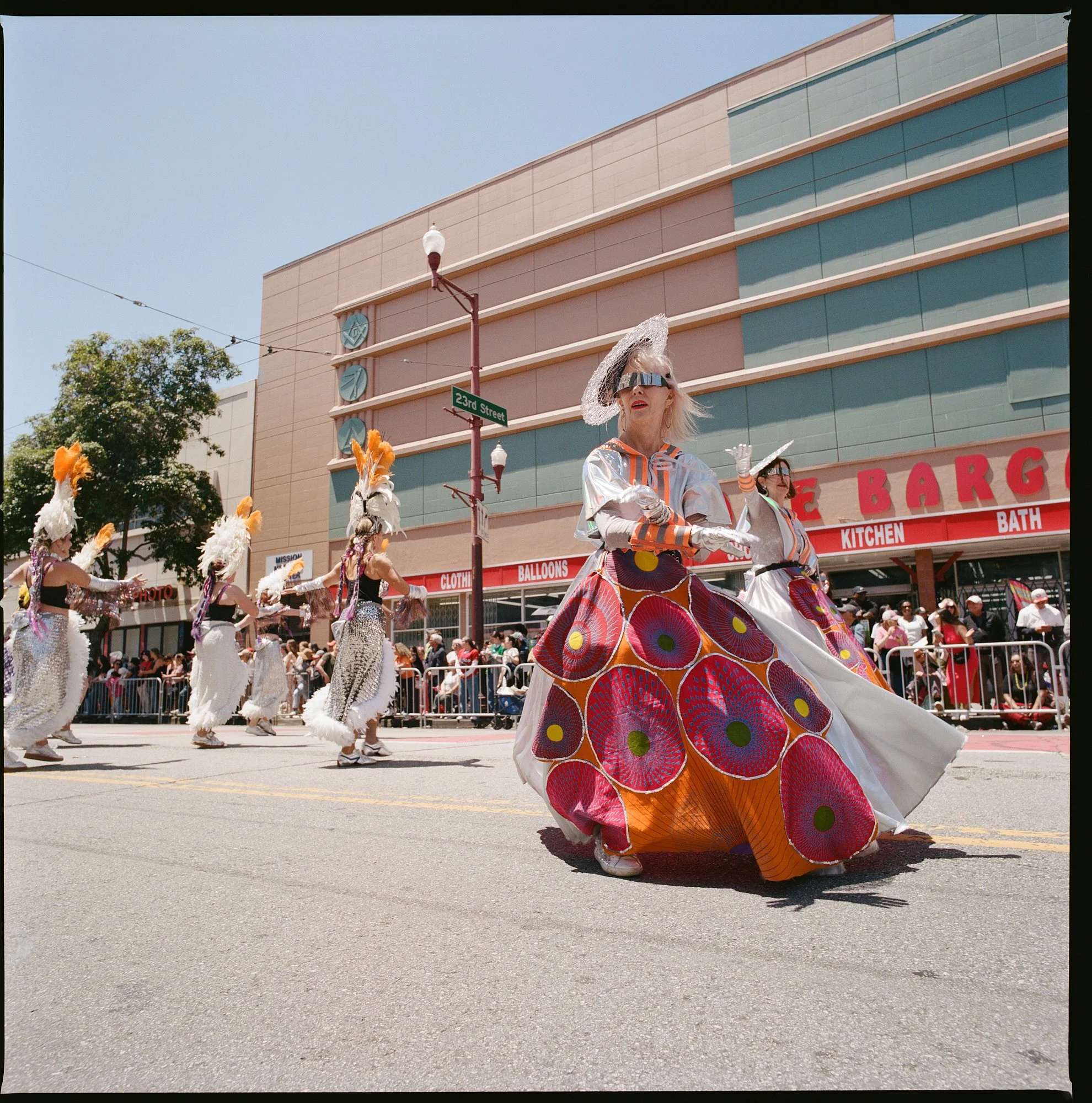 kodak_800_c_41_20556_135222_301275_003005790010.jpg
