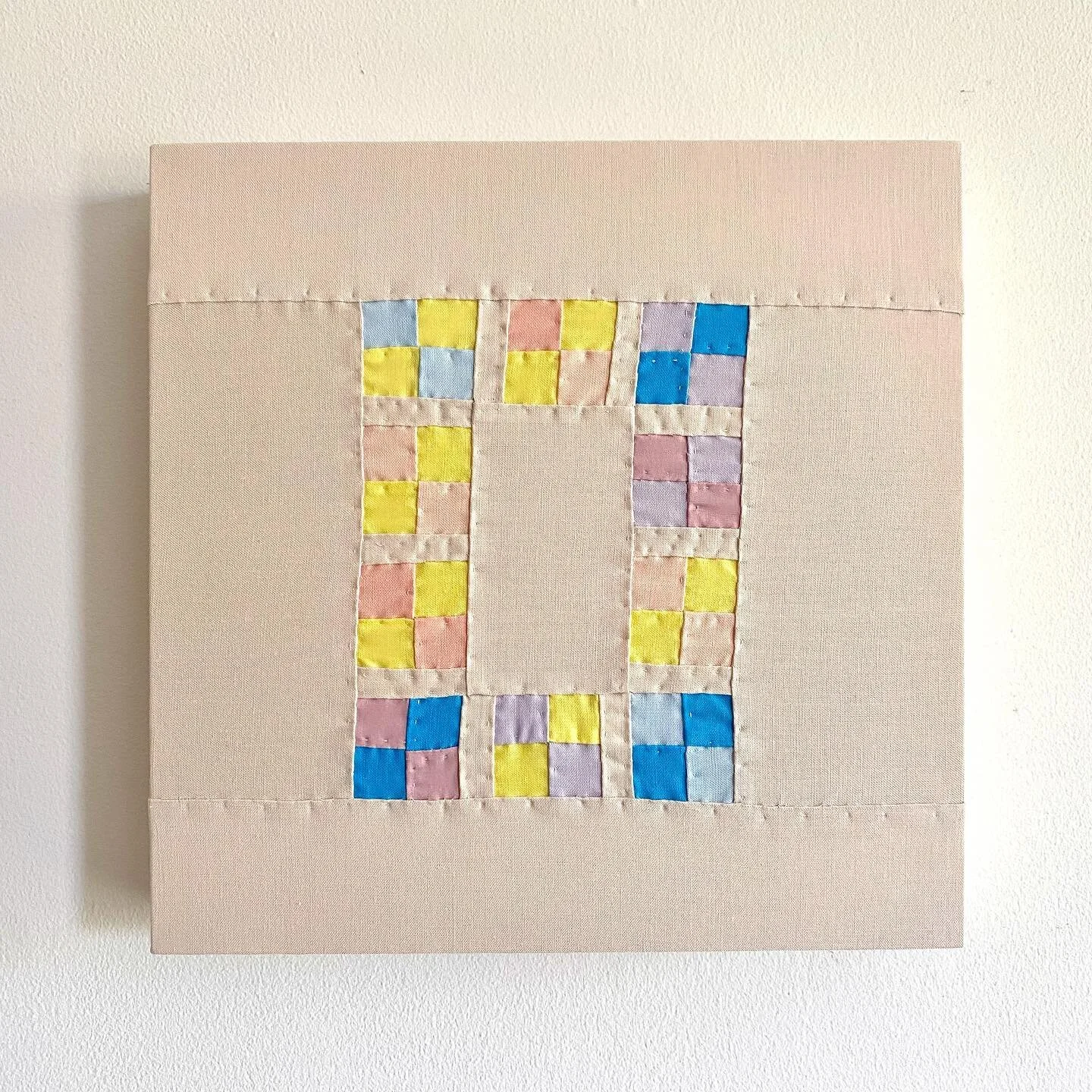 Wall hanging for Graham
40 squares for 40 years 
10 x 10 x 2

Hand-stitched with dimple technique from @zakfoster.quilts 
Stretched on a wooden frame thanks to the teachings of @ali_is_sewing 

#handsewing #stretchedpatchwork #wallhanging #colorstudy