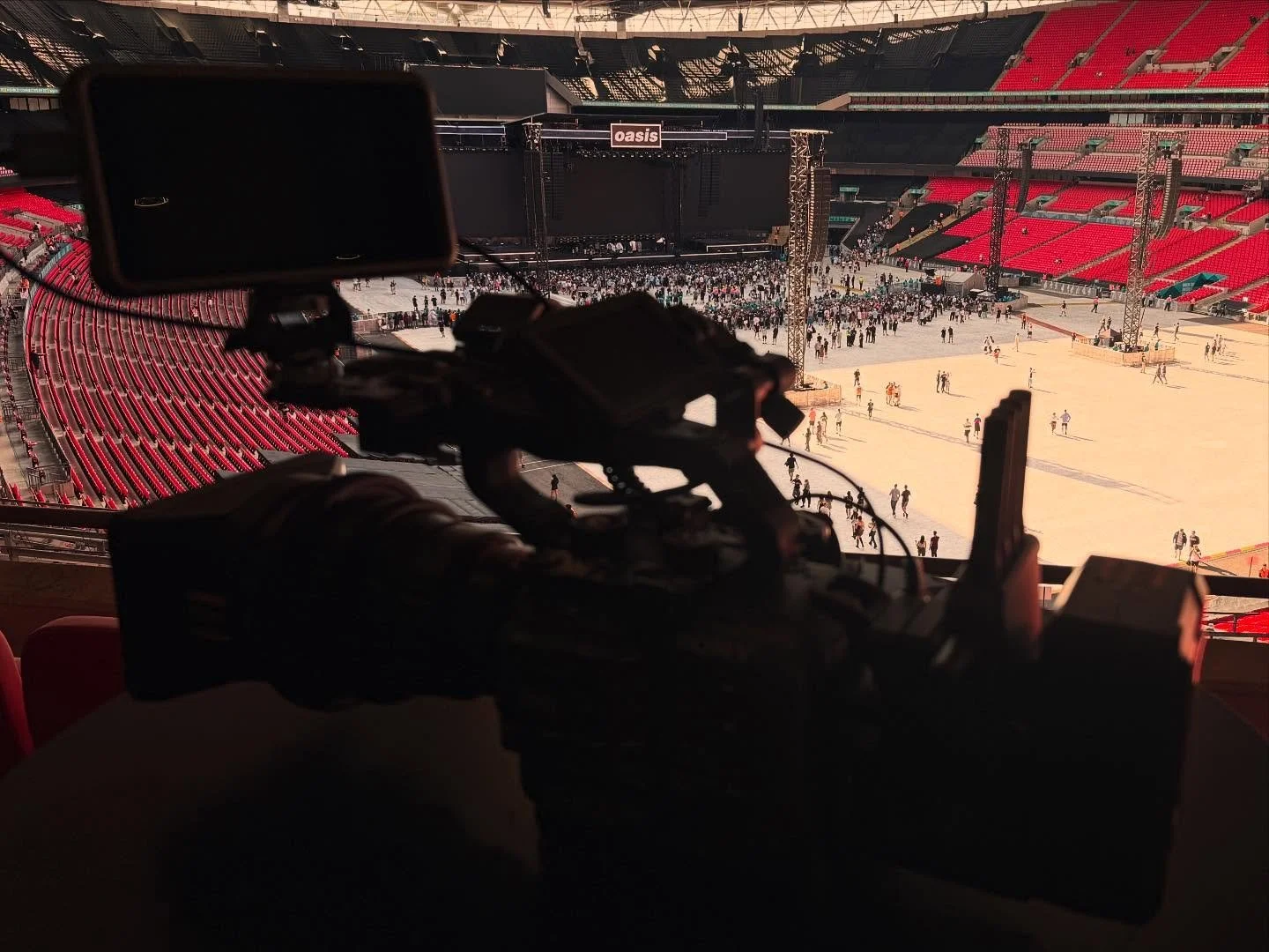 #oasis #sonyfx6 #dop #vip