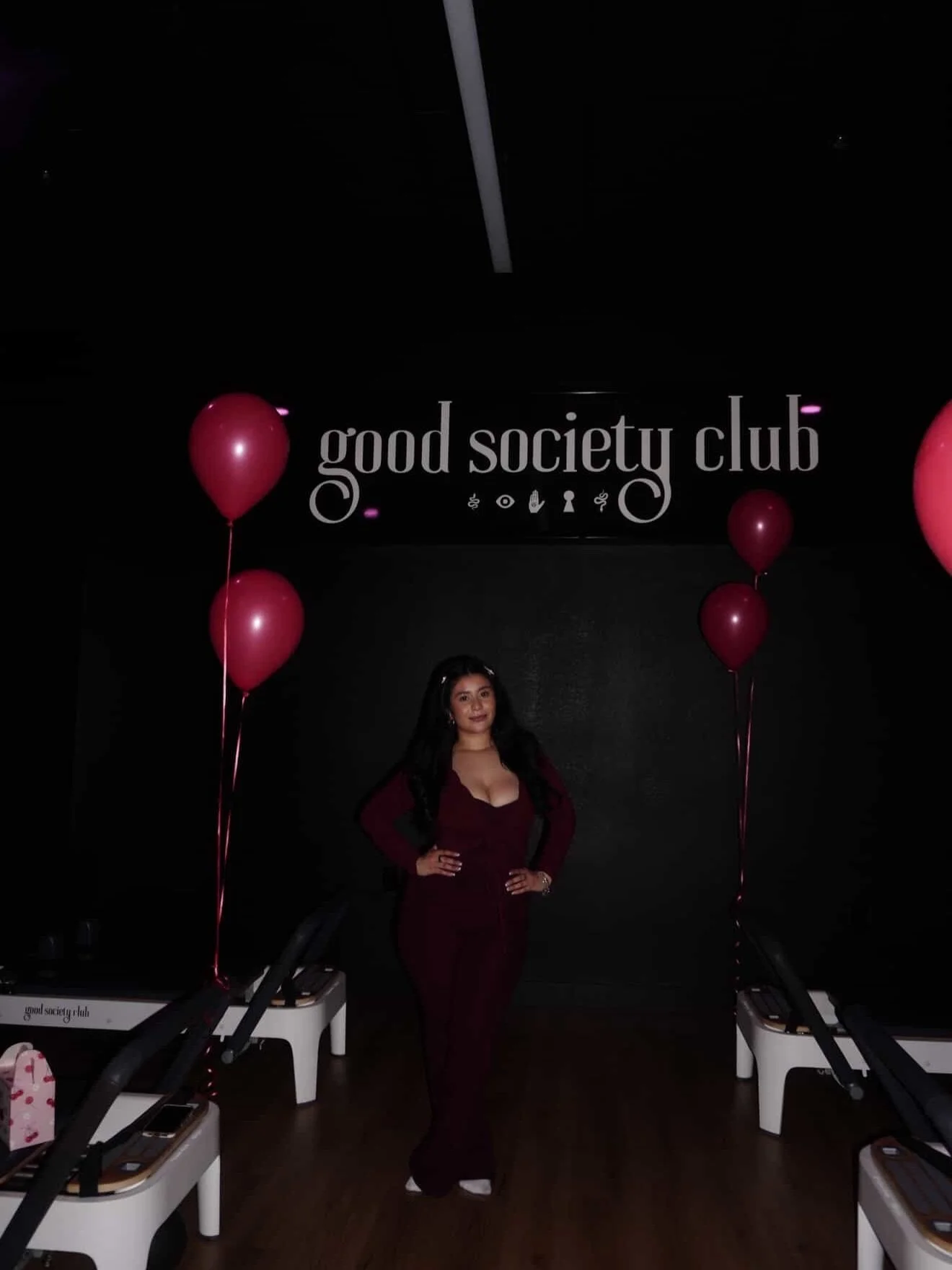 The sweetest day with the sweetest gals 💕

Did you guys know you can rent the studio for events and parties?! Email us for details 🖤