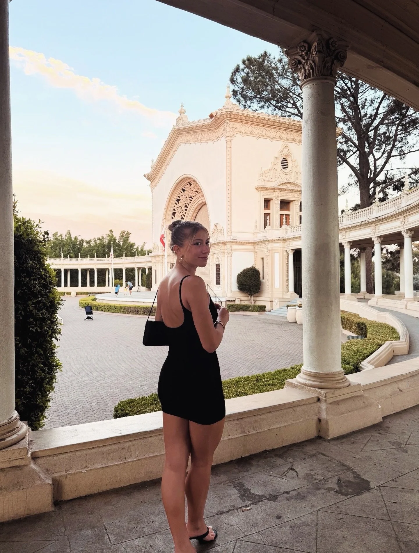 Please welcome Brooke to the team 🤍🔥

Brooke has been part of our community as a student for over a year, and we are so excited to see her step into the lead.

Her classes focus on intentional alignment, deep inner-core activation, and that signatu