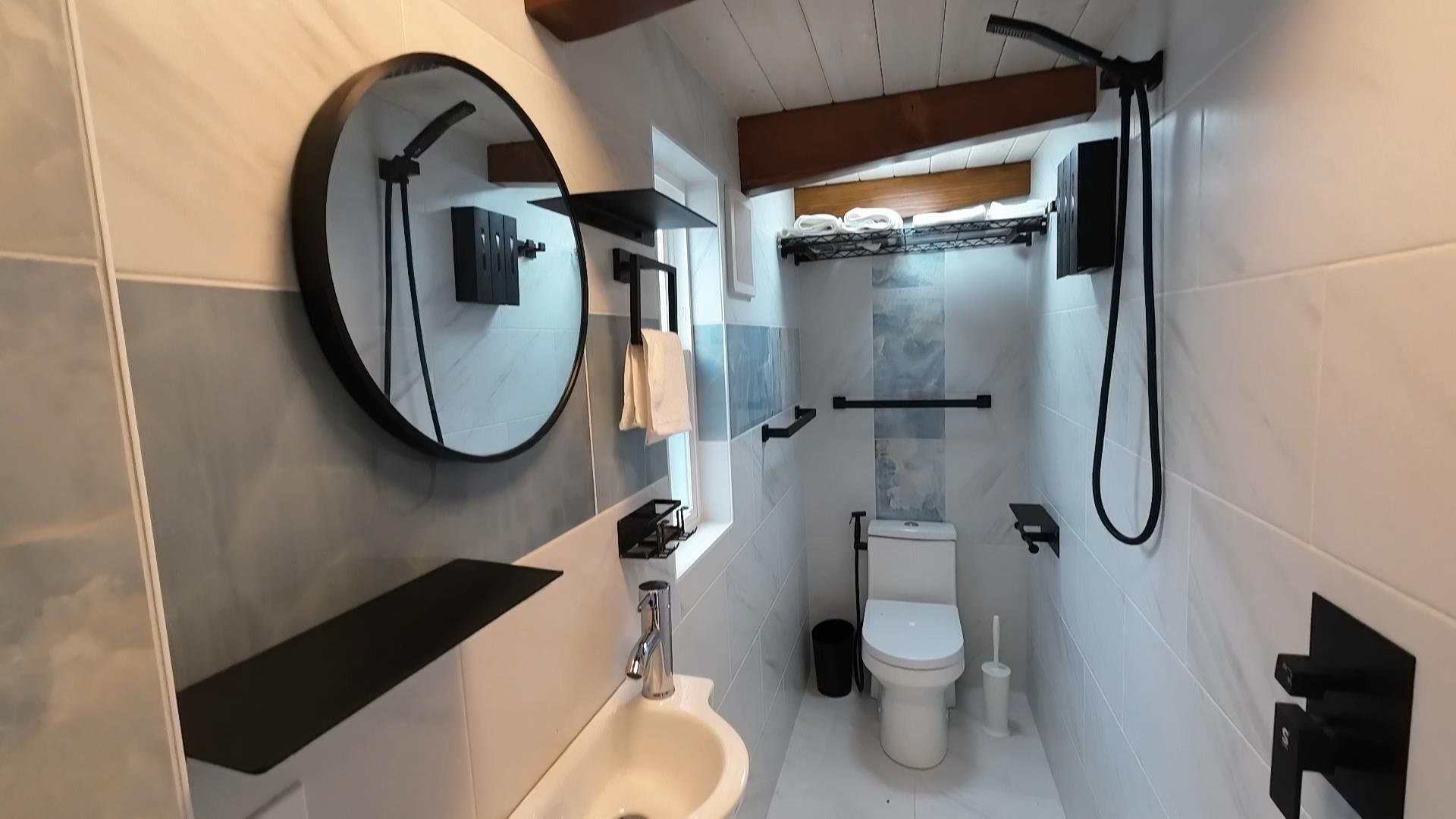 All-In-One Wet Bathroom