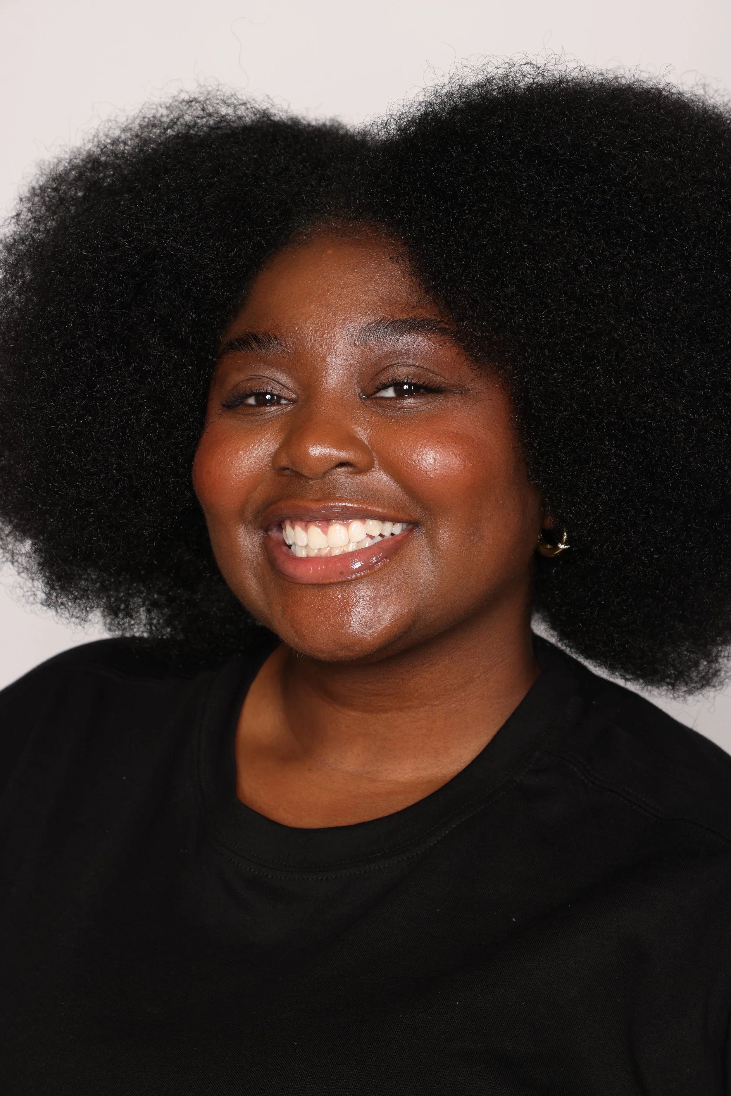 women in blue jean at Eko Model Management (2).jpg