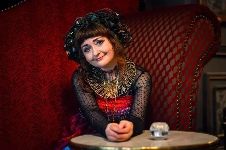 Claire Garvey : Sculpting Sustainability in Irish Fashion