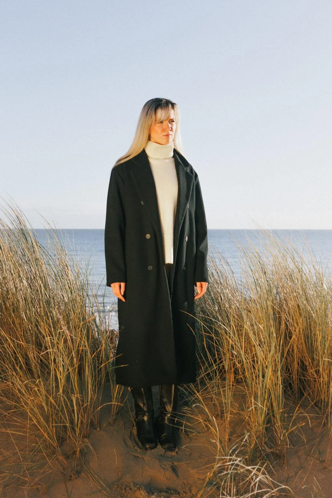 Ellen Reidy - styled by Lauren Maguire 3.jpeg
