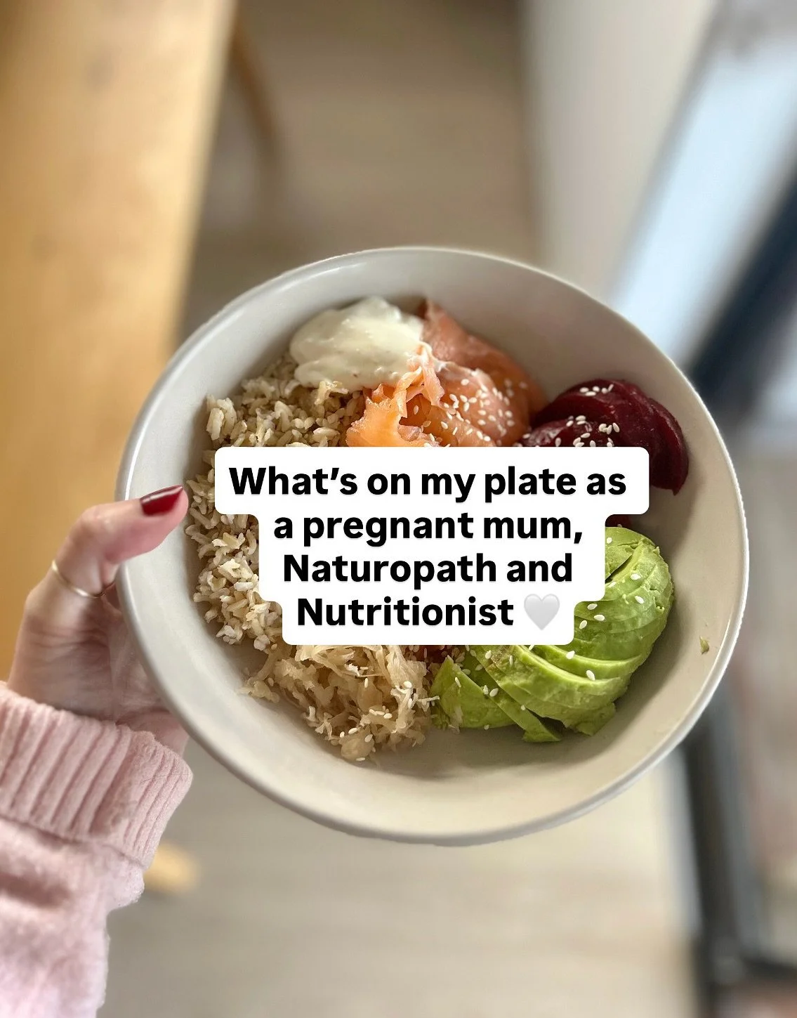 The more balanced your meals and snacks, the better you&rsquo;ll feel! 💫

That&rsquo;s because your blood sugar is being regulated &mdash; which means feeling full, more steady energy, fewer cravings, and better moods. 

When pregnant, balancing blo