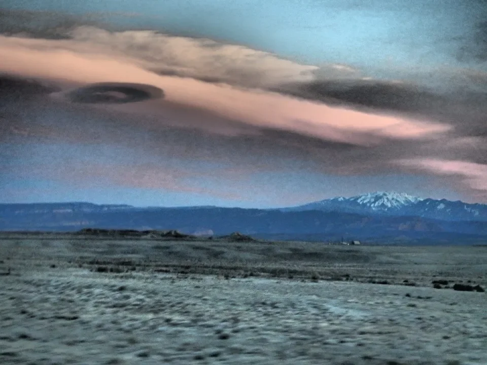Encounter - A closer look Into UAP UFO and USO Phenomena