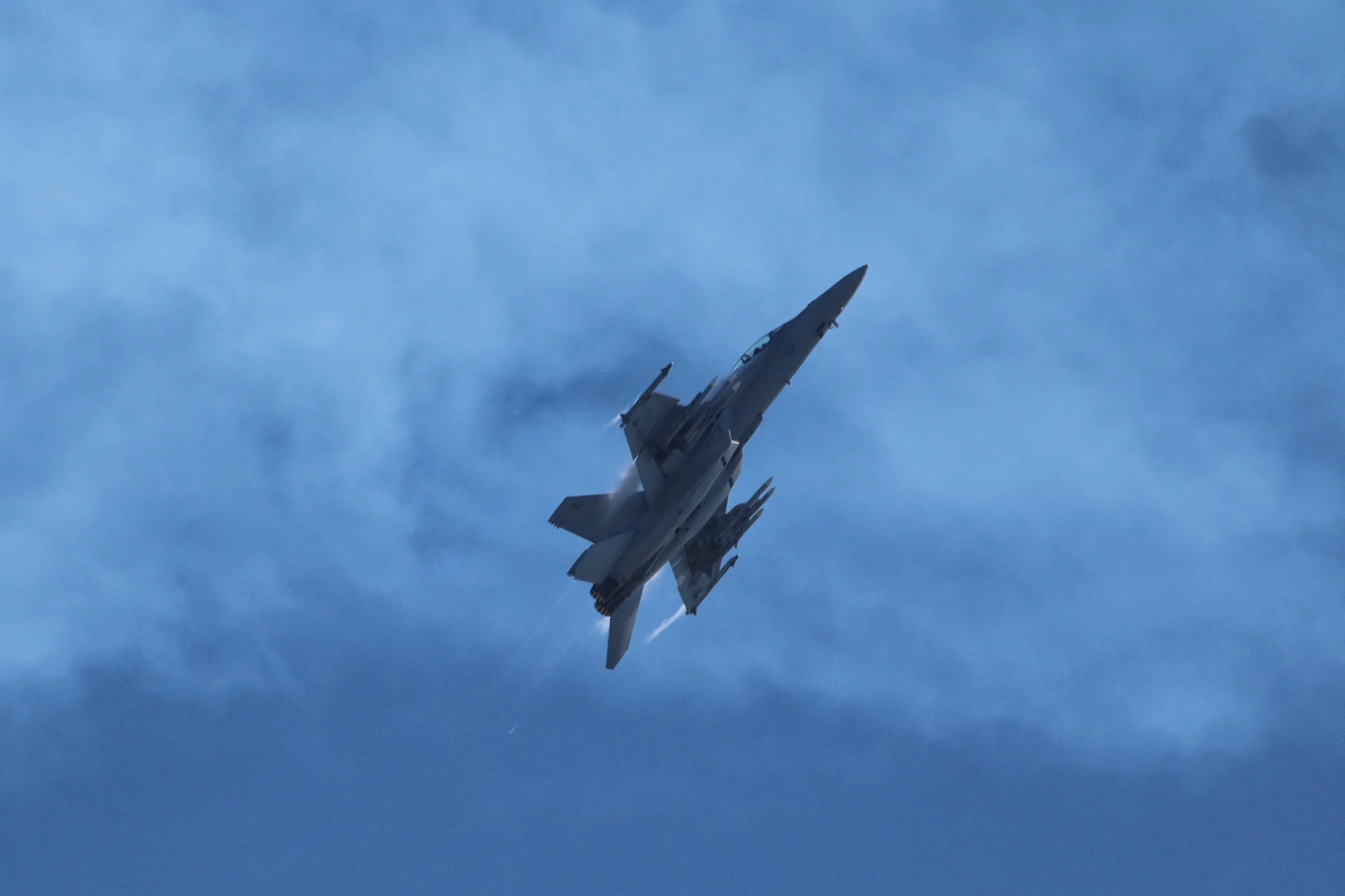 Fighter Jet Screaming 30-Feet Directly Overhead. Orb Tight Under The Wing…