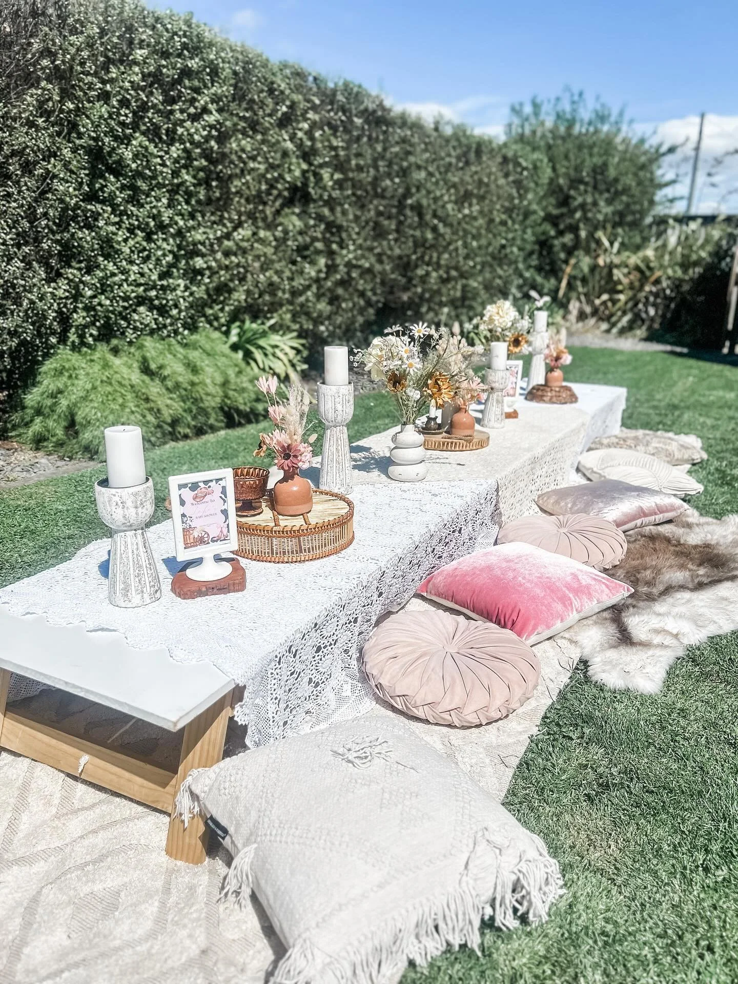 〰️Our fav picnic szn 🌼 and a lovely way to celebrate 
a little 𝒸𝑜𝓌𝑔𝒾𝓇𝓁 on the way.