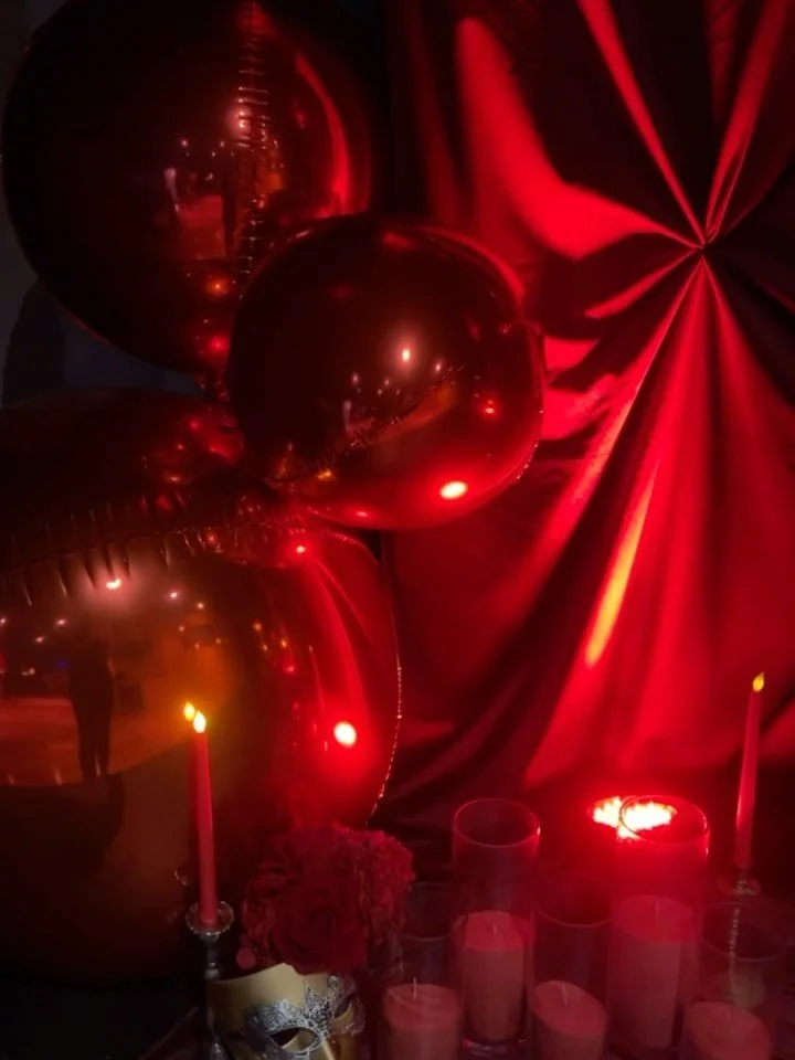 Evolution + Armoury Masquerade Ball 🎭

Had the most fun working with my talented friends to shuzh this space up for our gyms end of year Christmas Ball. 

Mdf masks were designed + laser cut by our visionary mates @thedreamingrobin these pulled the 