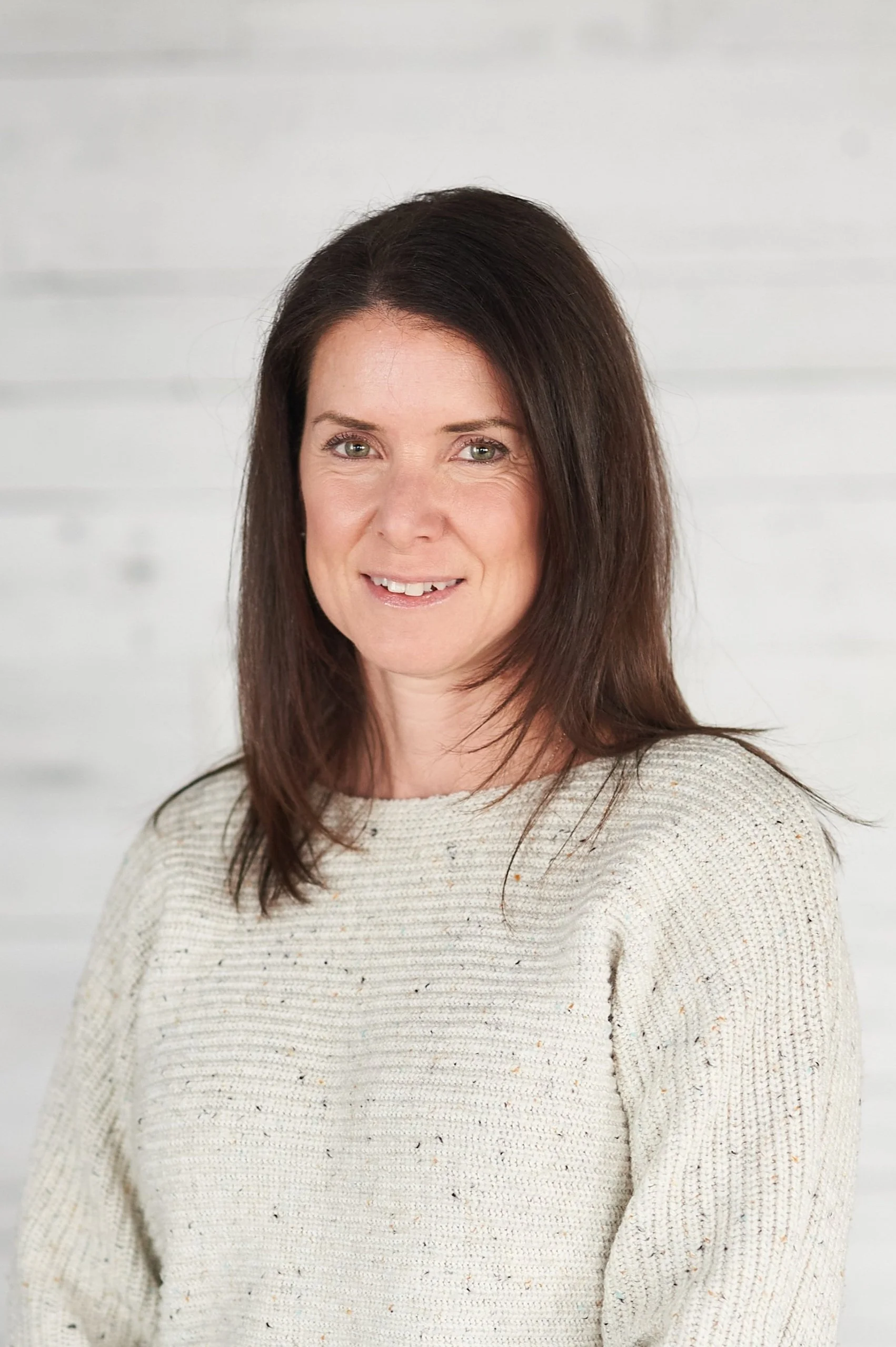 Headshot-ChantalM-02.jpg
