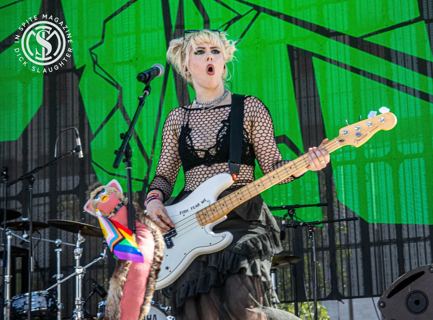 VIAL - photo ©dickslaughter