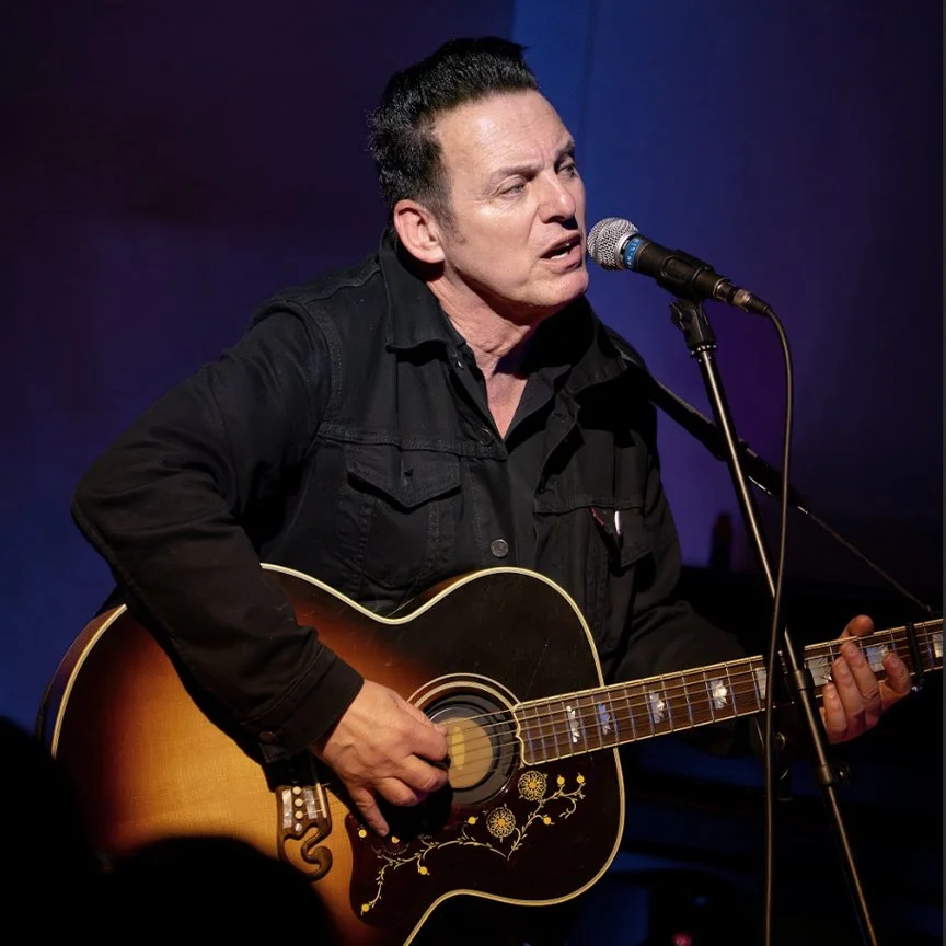 Alain Whyte plays an intimate set for Altadena