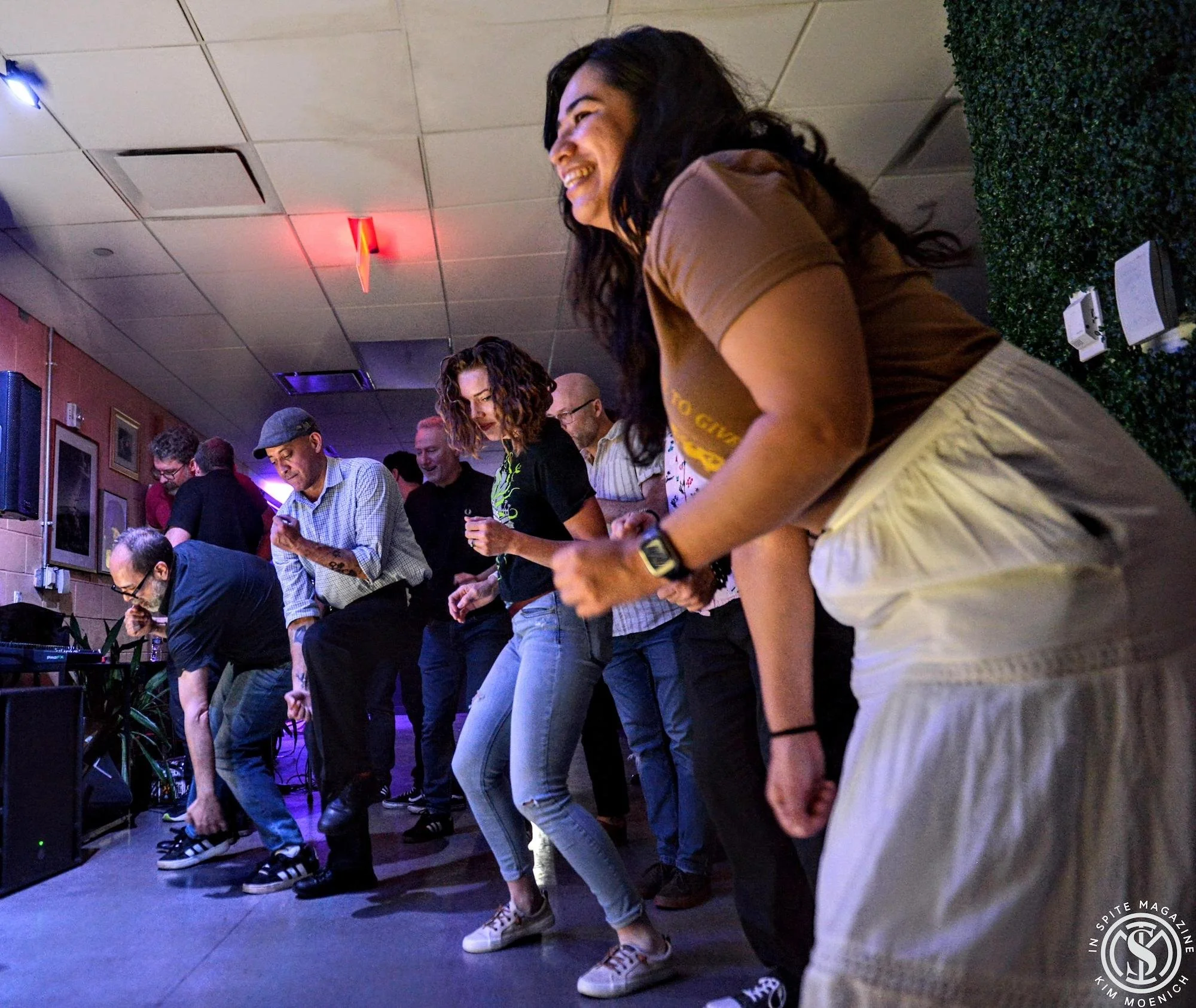 Crowd.jpg
