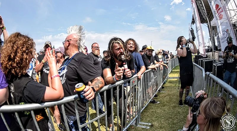 boy det crowd.jpg