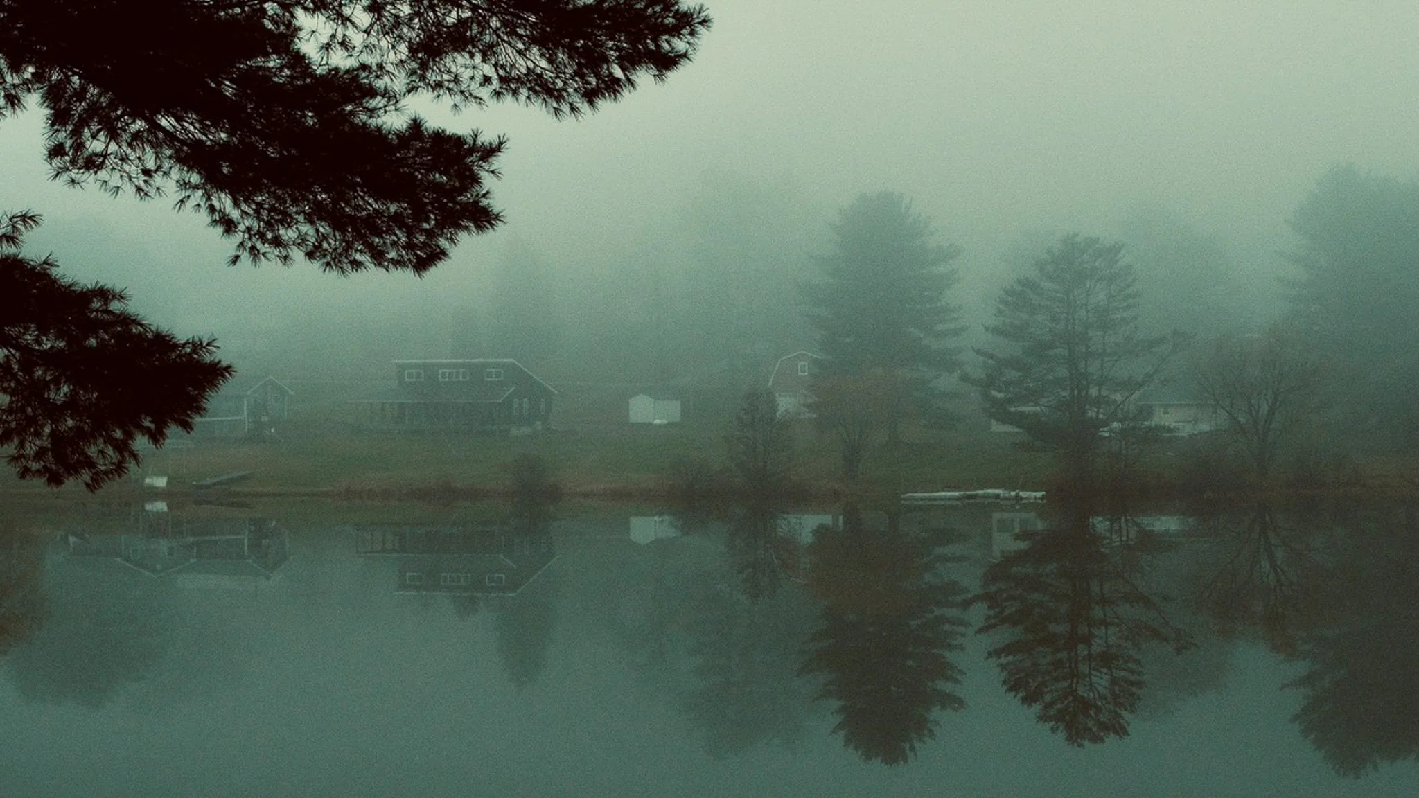 foggy view from south lake shickshinny; fuji xt30ii, XF 18-55mm 2.8-4