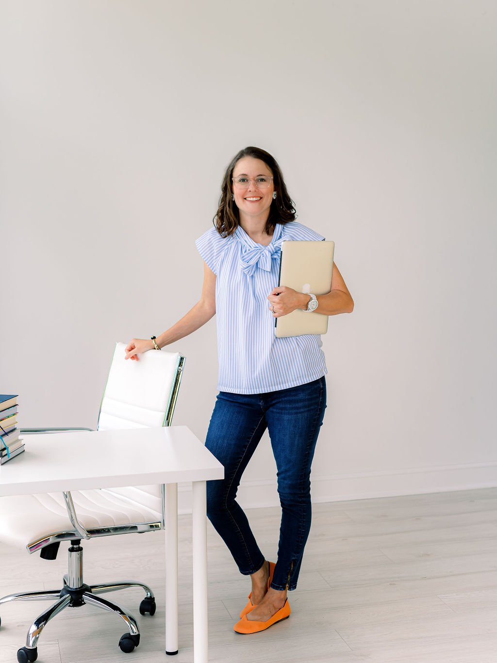 Top 5 Tech Tools for Interior Designers to Stay Organized & Efficient