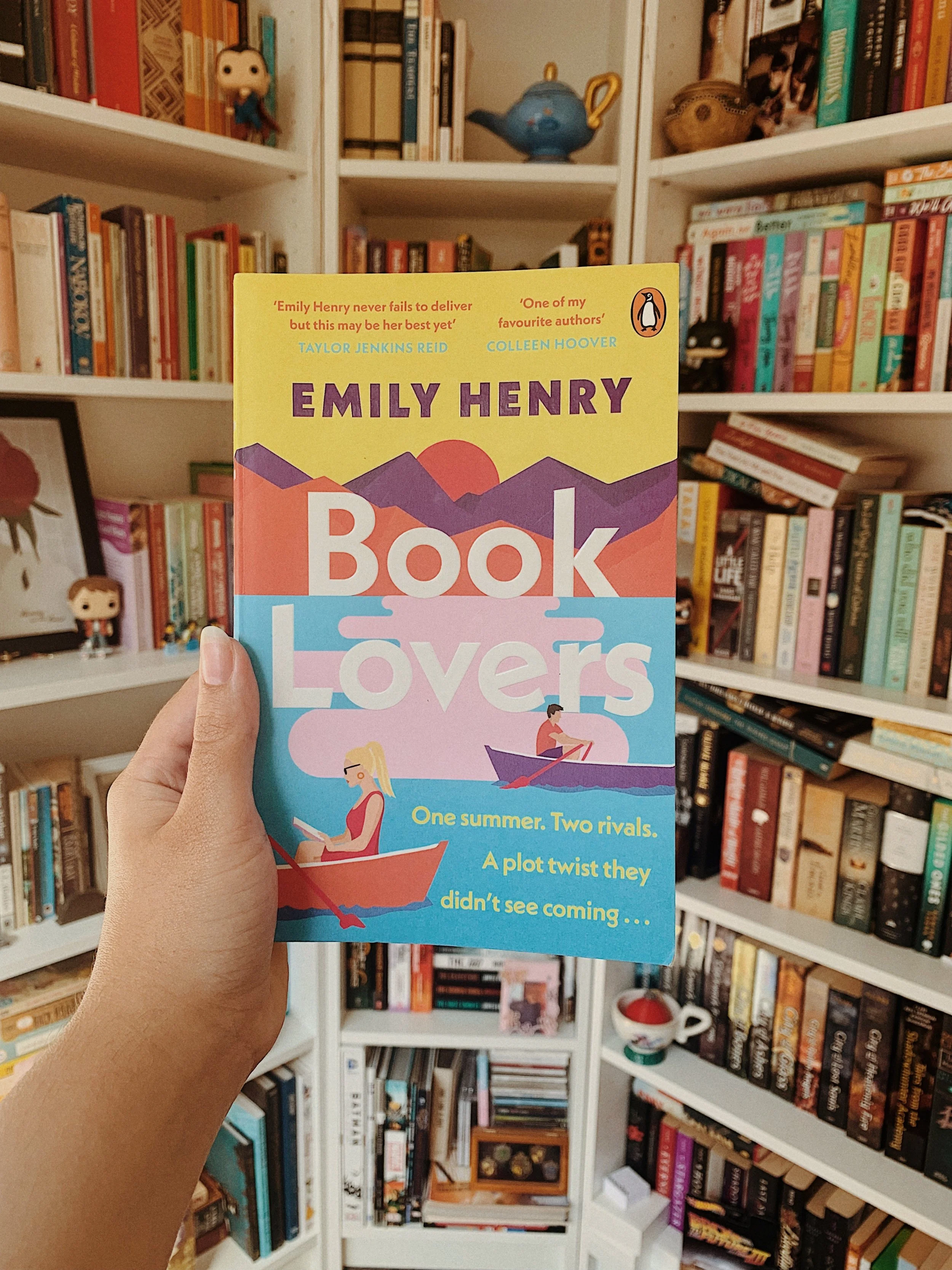 Review: Book Lovers