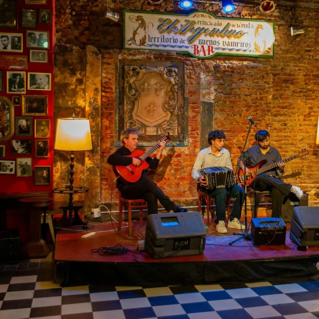 🎨🎶 March Highlights: Arts &amp; Music in Mill Valley 🎶🎨

One of the great things about living and working in Mill Valley is the strong creative community. From gallery nights to live music at iconic venues, there&rsquo;s always something inspirin