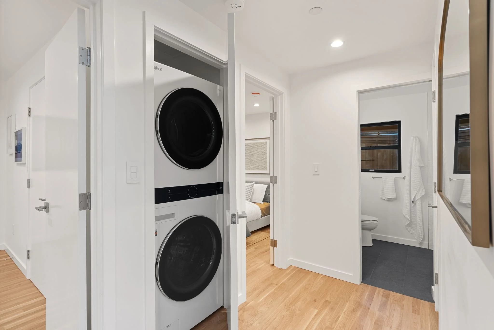 12.LaundryRm_Bdrm_Ba-306 Marin Ave.jpg