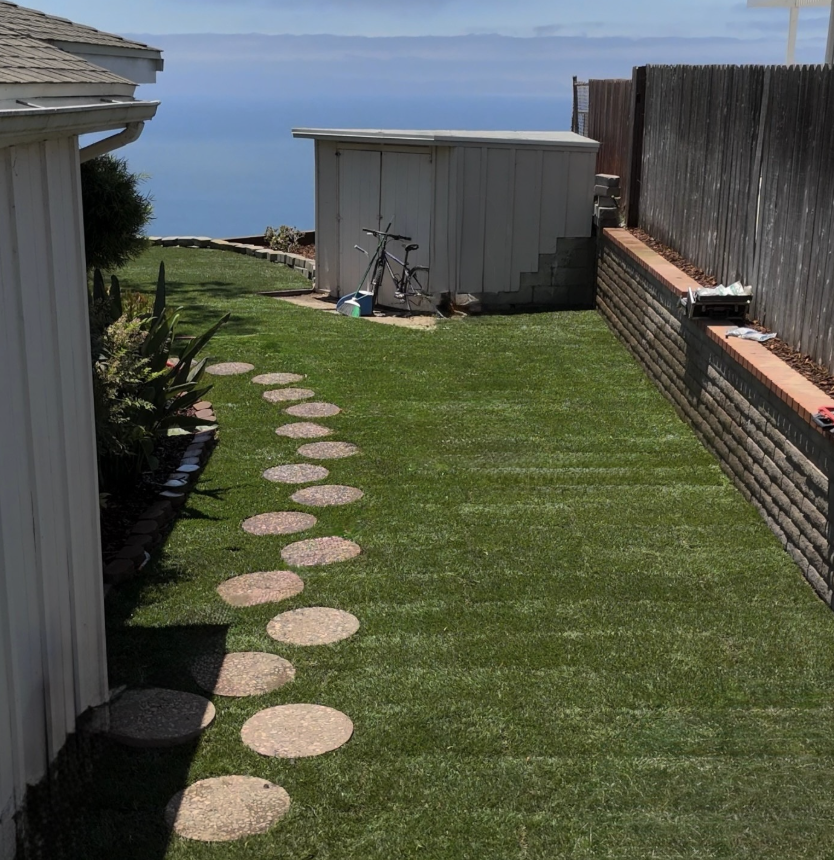 Grass and Pavers: A Timeless Landscaping Choice in Palos Verdes and San Pedro