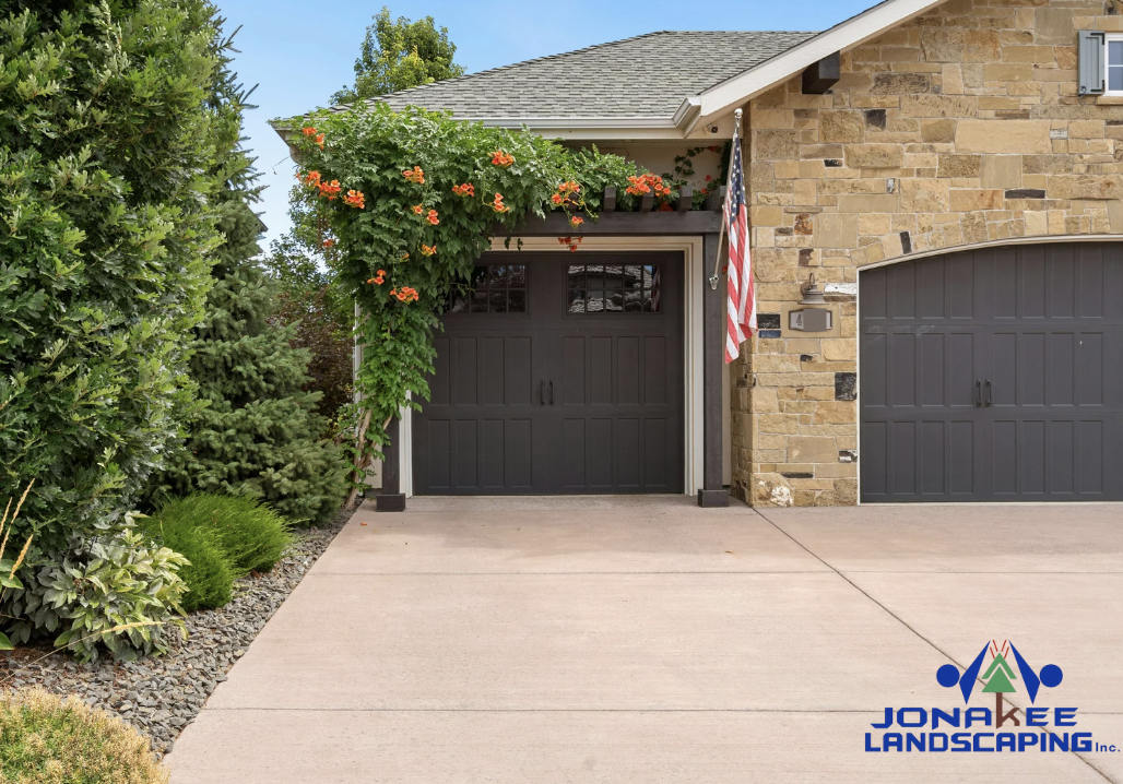 concrete driveway contractor long beach , ca
