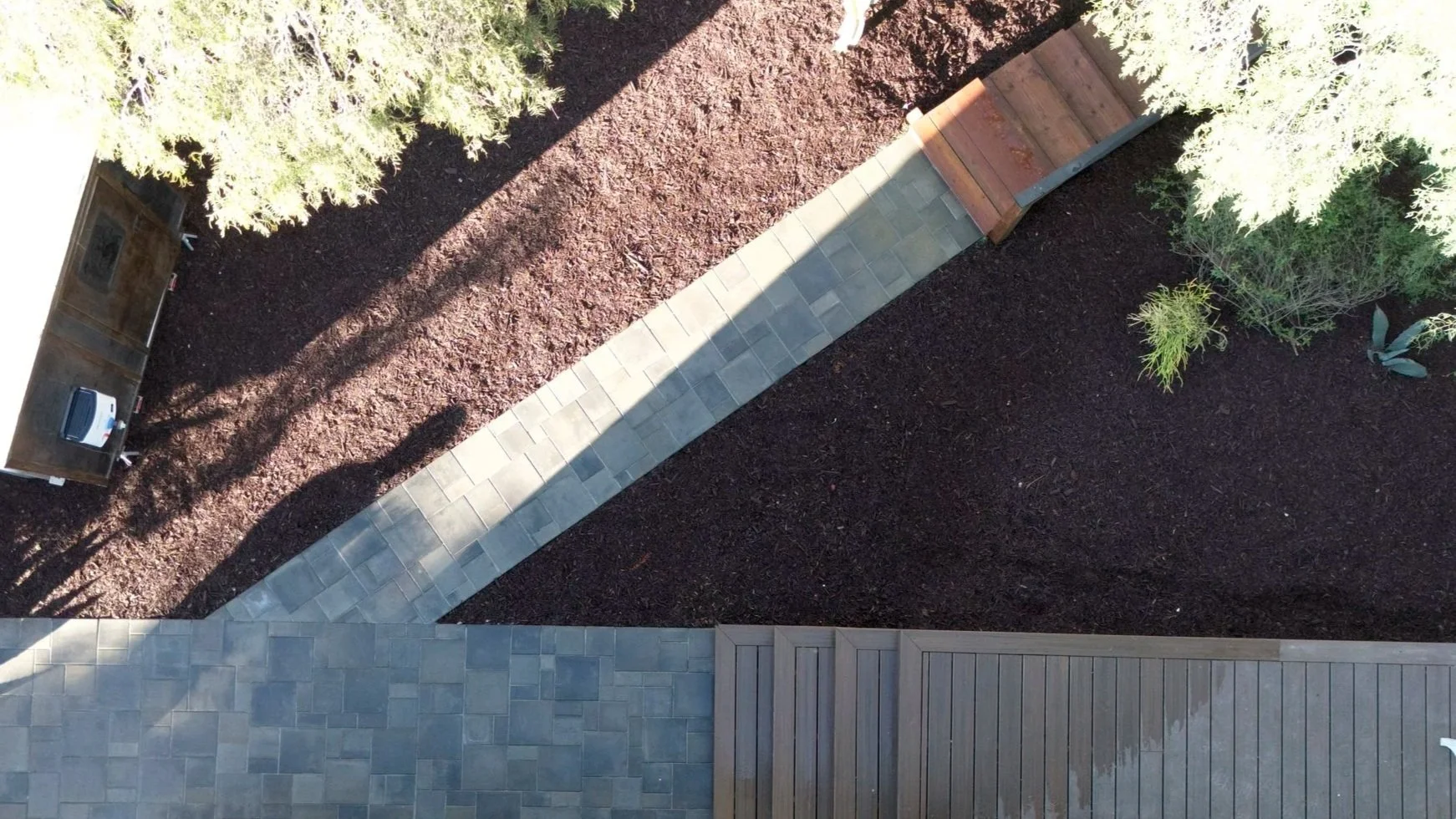 Palos Verdes Estates, CA Hardscape Contractors paving walkway in backyard