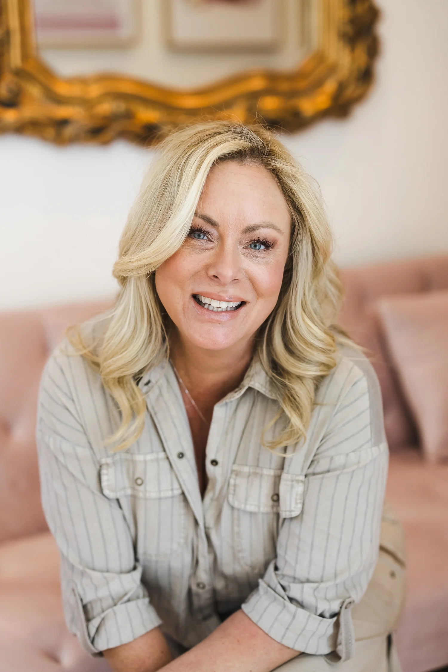 Shawna Keech with warm golden blonde hair, top hair stylist in Windsor CA