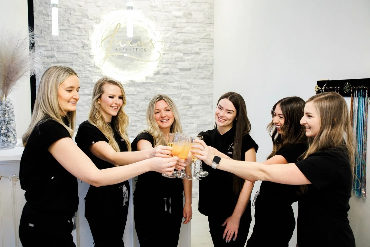 Cheers to the New Year! So excited for what 2026 has in store for us and our clients 🥂✨

&mdash;&mdash;

Make an appointment by calling us at 971-349-0942 or going online to www.luxusaesthetics.com (link in bio). 

Hours: 
Tuesday-Friday: 10:00 am &