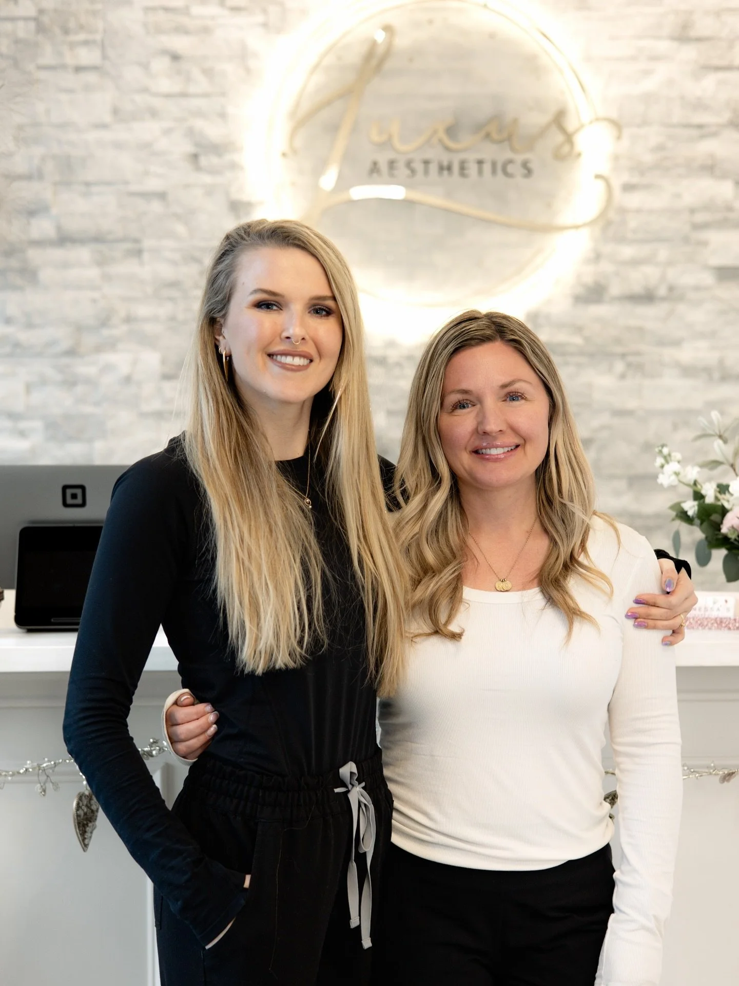 Time to get ready for a busy weekend here in Happy Valley!

There&rsquo;s still a few appointments available with Laura this weekend if you want to get an appointment with her before her next visit in February!

&mdash;&mdash;

Make an appointment at